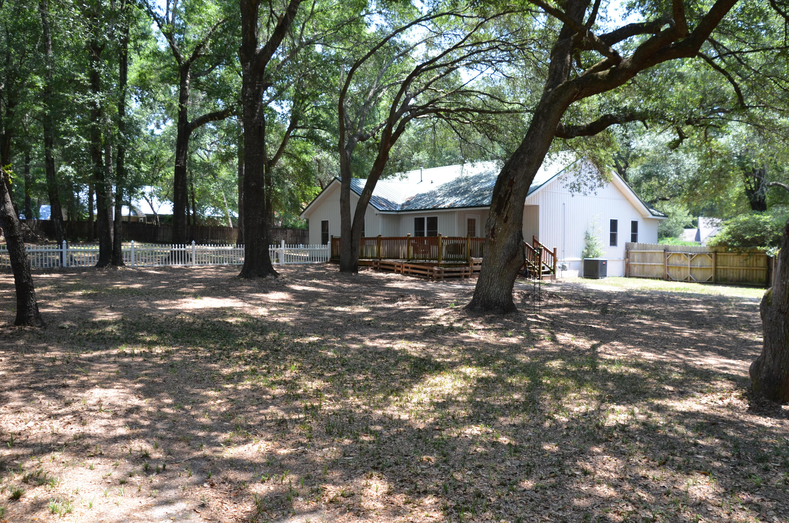 RIVERSIDE NORTH - Residential