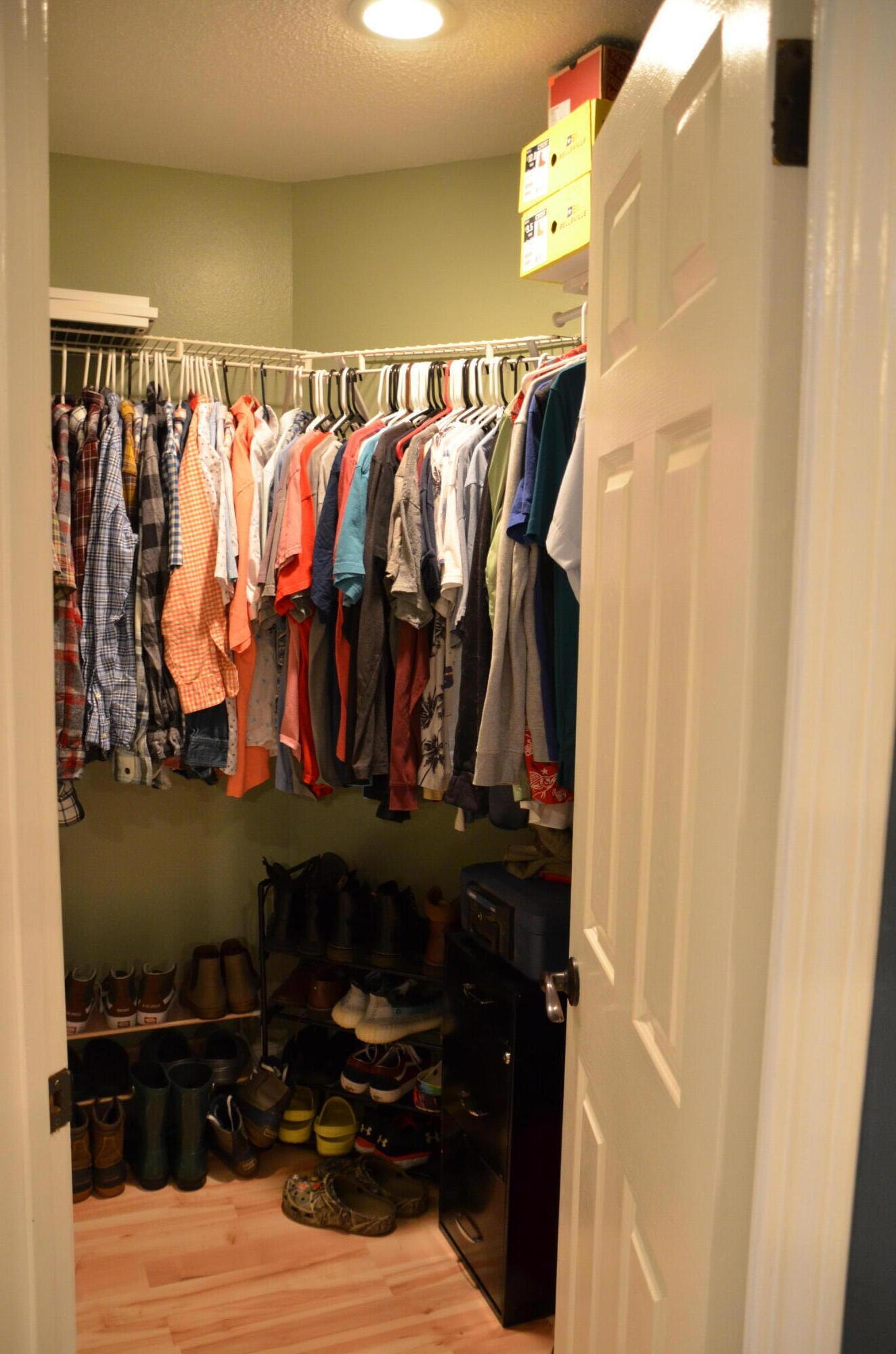 RIVERSIDE NORTH - Residential