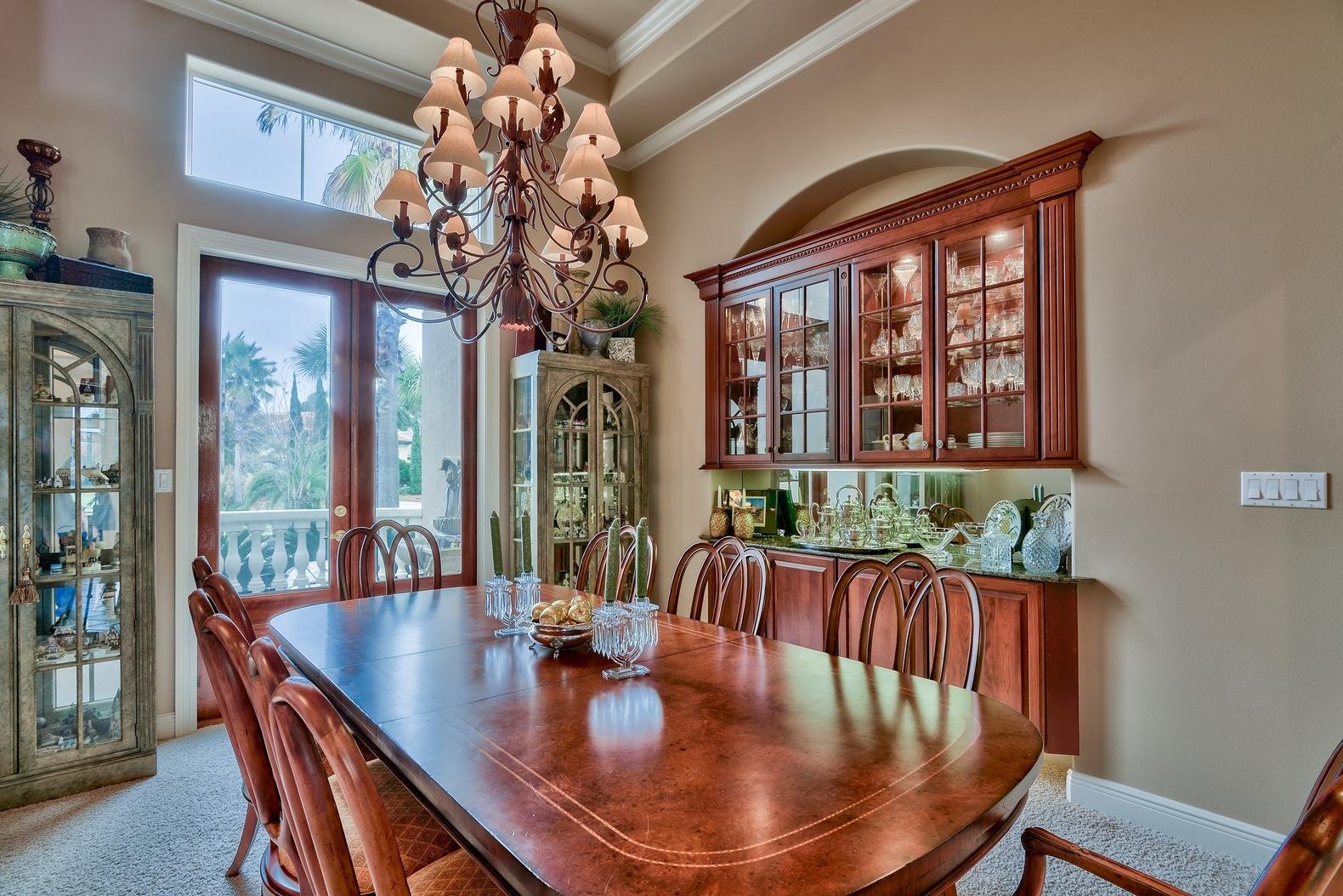 BURNT PINE - Residential