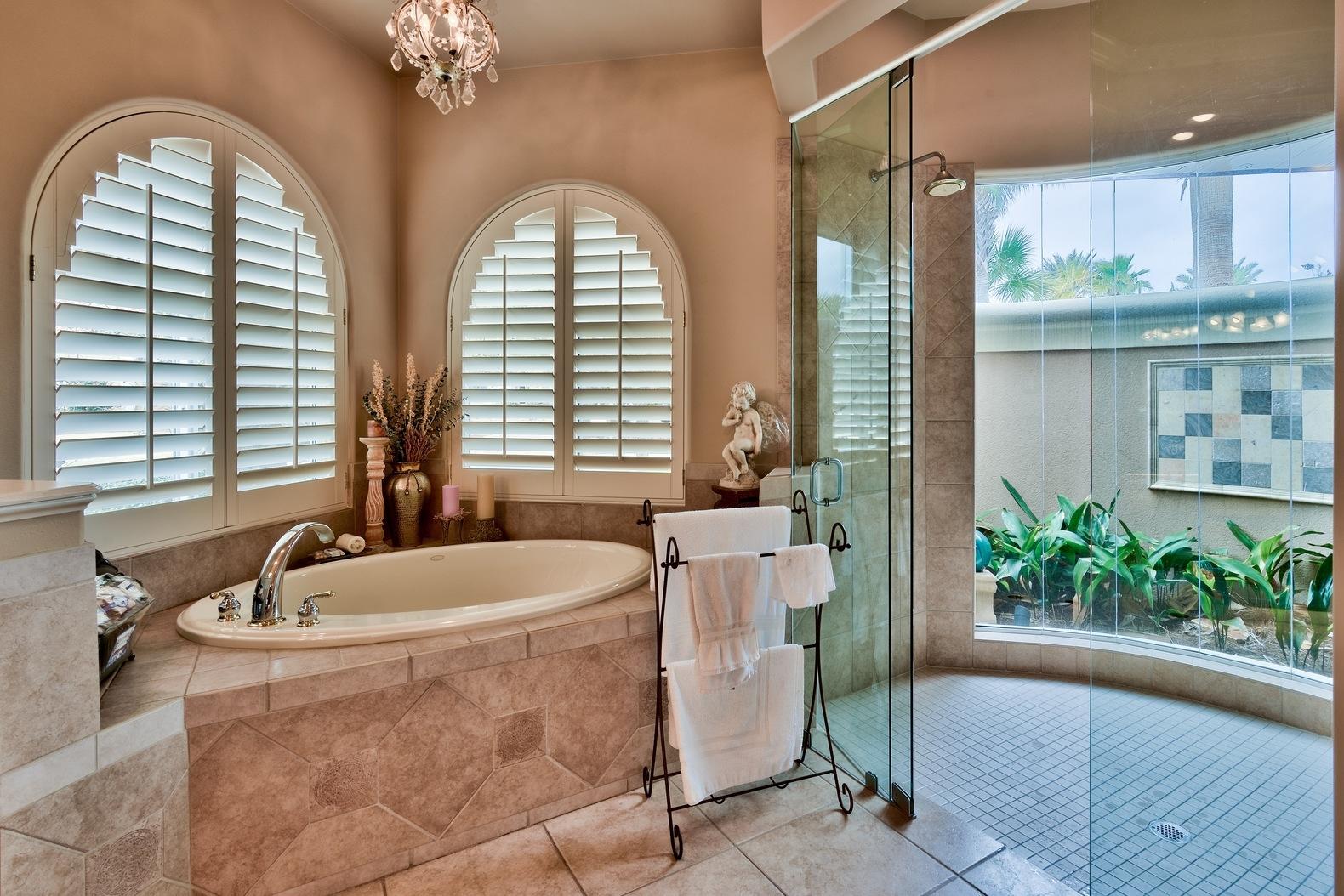 BURNT PINE - Residential