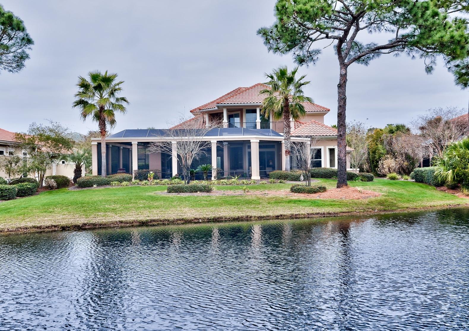 BURNT PINE - Residential