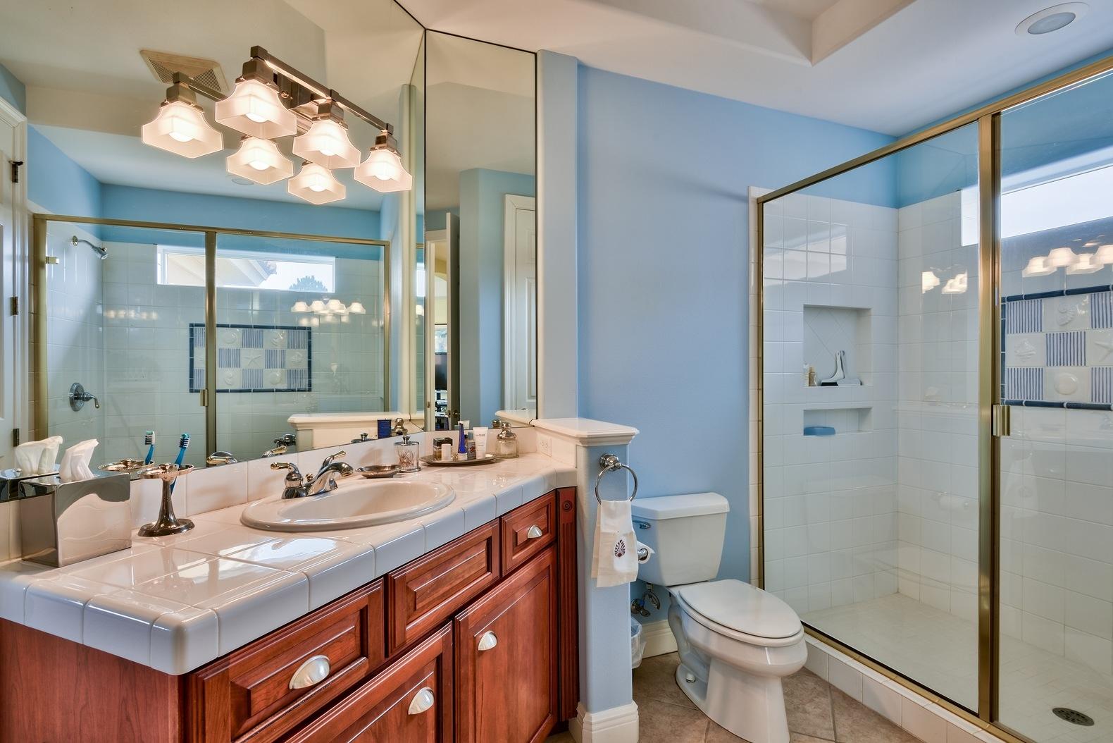 BURNT PINE - Residential