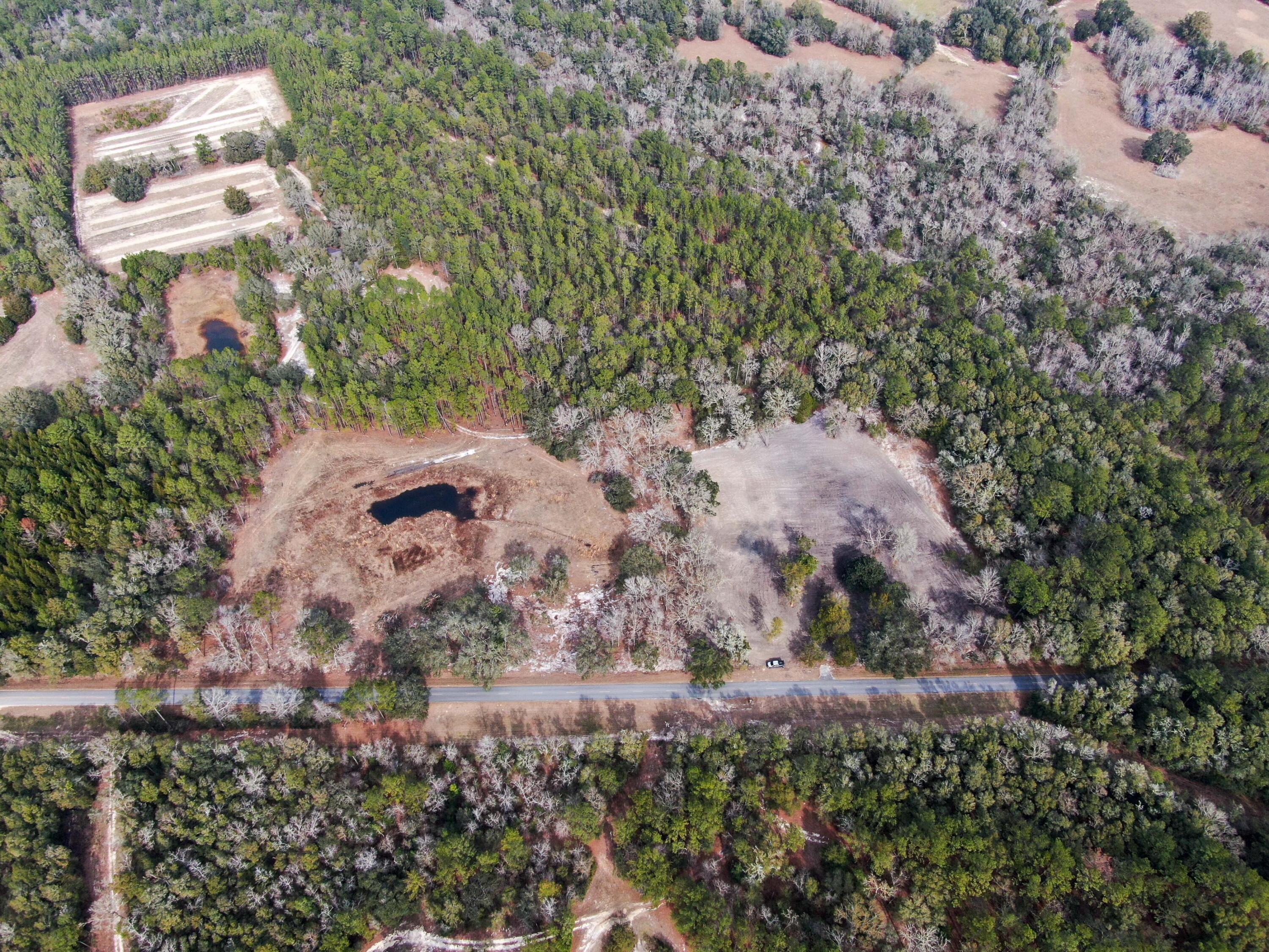 METES & BOUNDS - Land