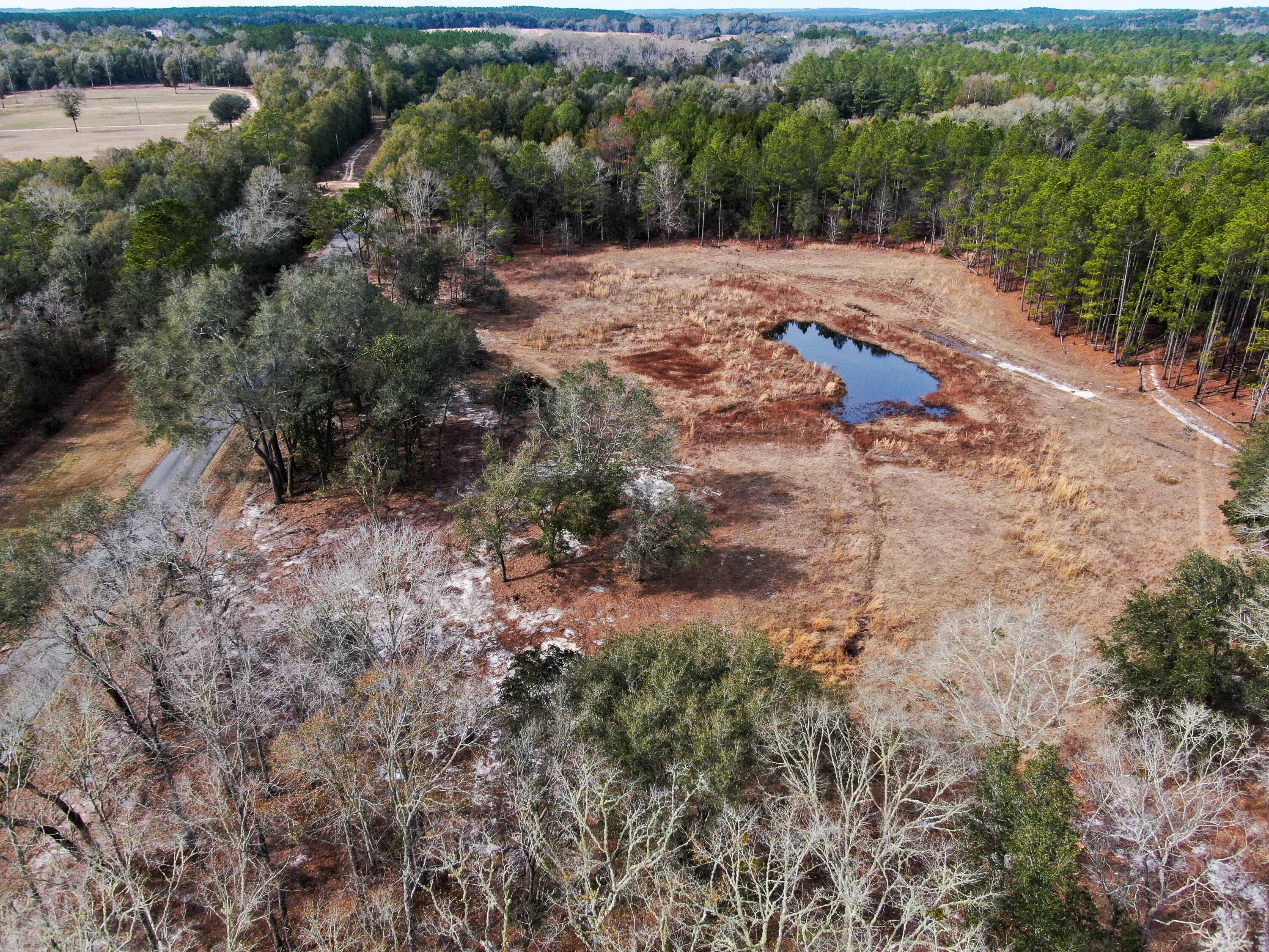 METES & BOUNDS - Land