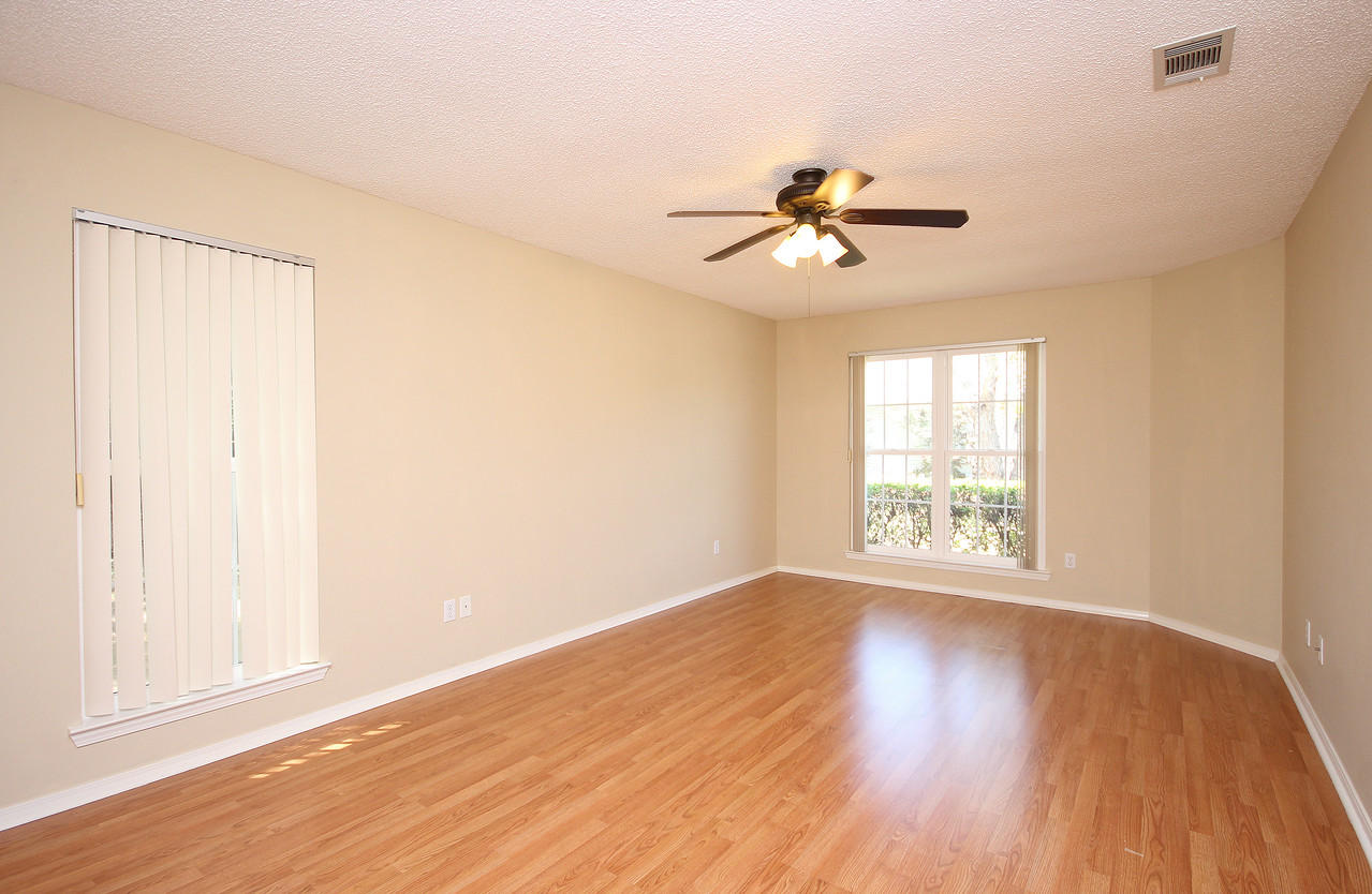 PATRICIAS PLACE - Residential