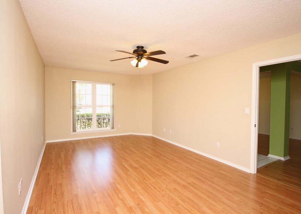 PATRICIAS PLACE - Residential