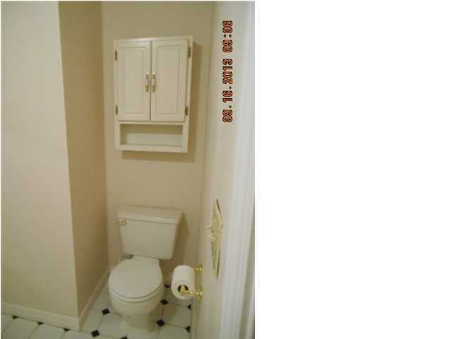 HOLLEY BY THE SEA - Residential Lease