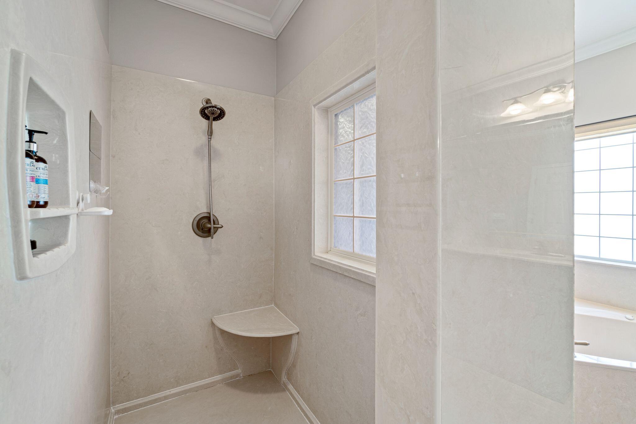 BAYSHORE PLACE PH 5 - Residential