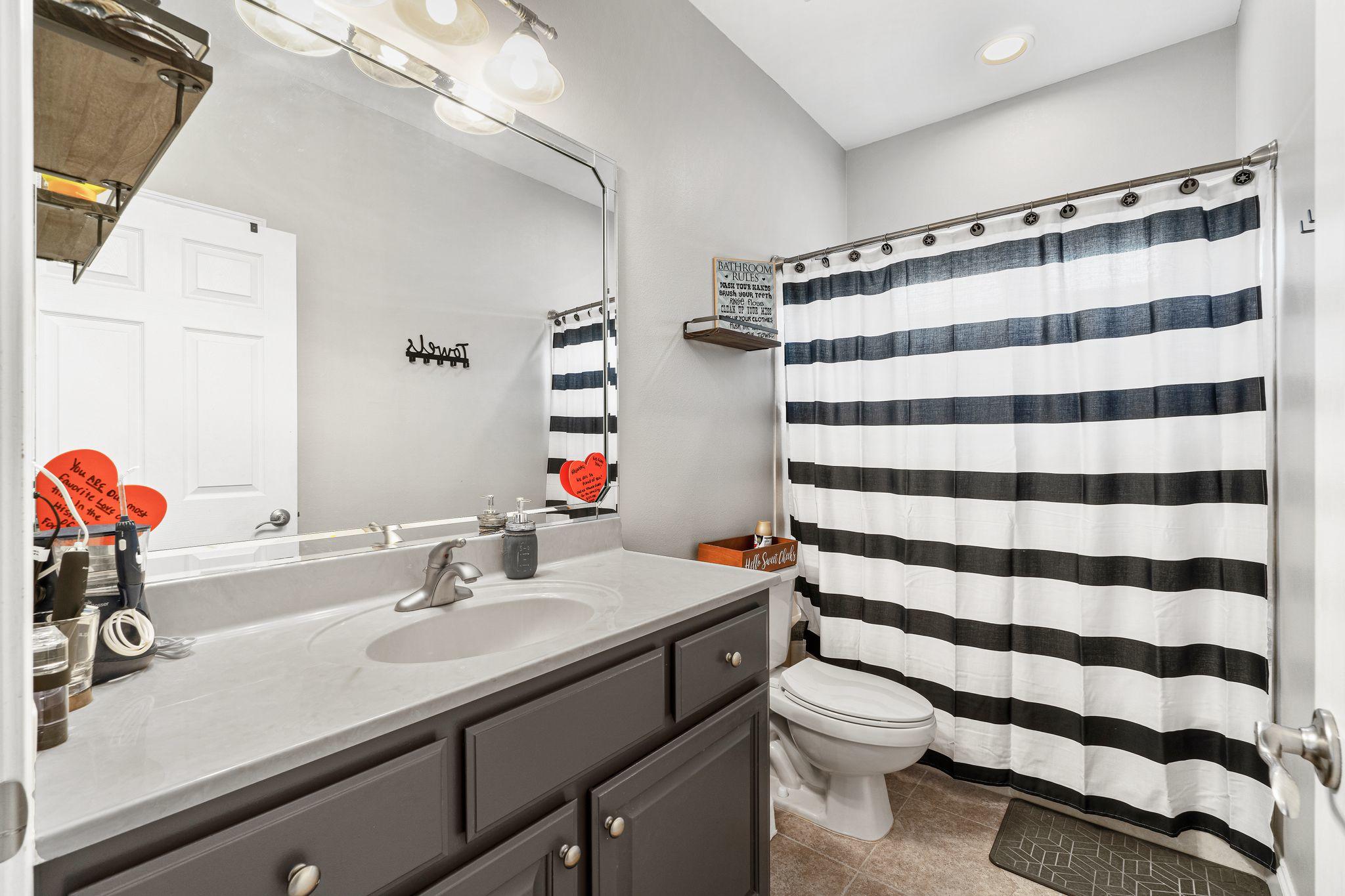 BAYSHORE PLACE PH 5 - Residential