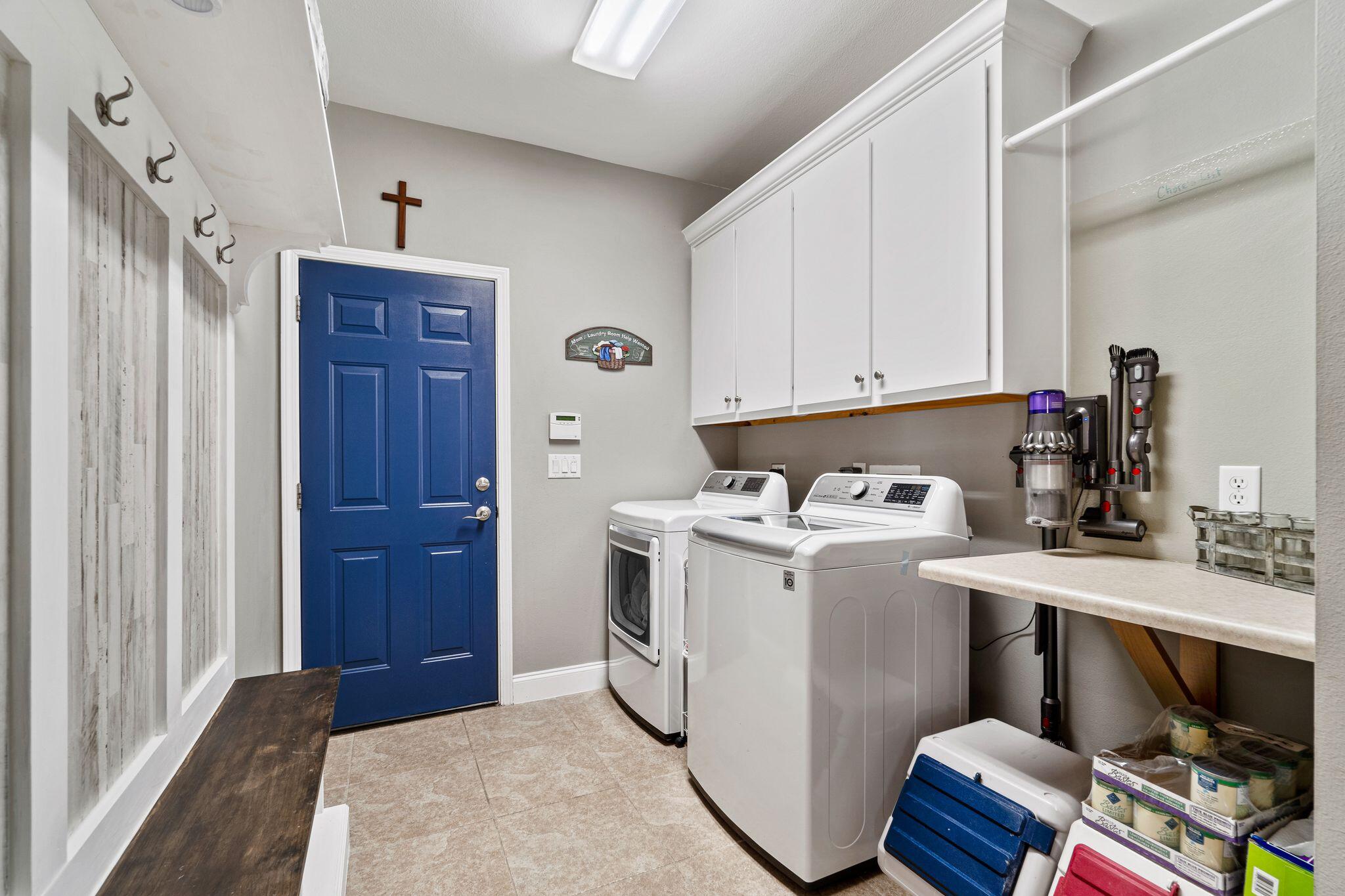 BAYSHORE PLACE PH 5 - Residential