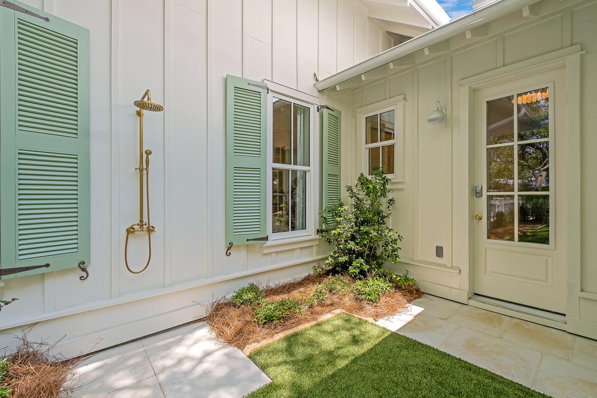 SEAGROVE 5TH ADDN - Residential