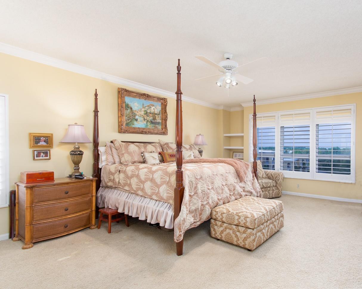 WHITE CLIFFS CONDO - Residential