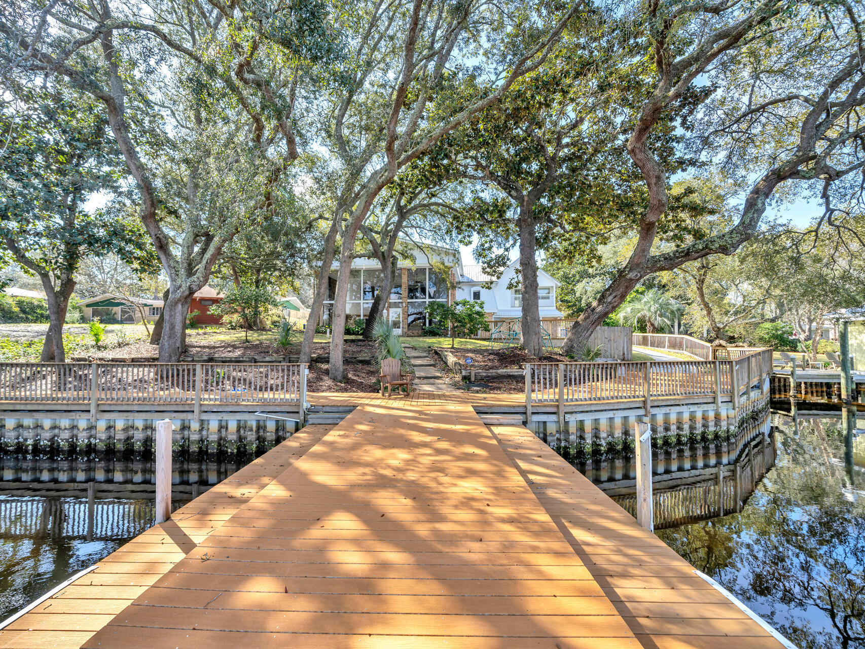 315 Vaughan Street NW Waterfront - Residential