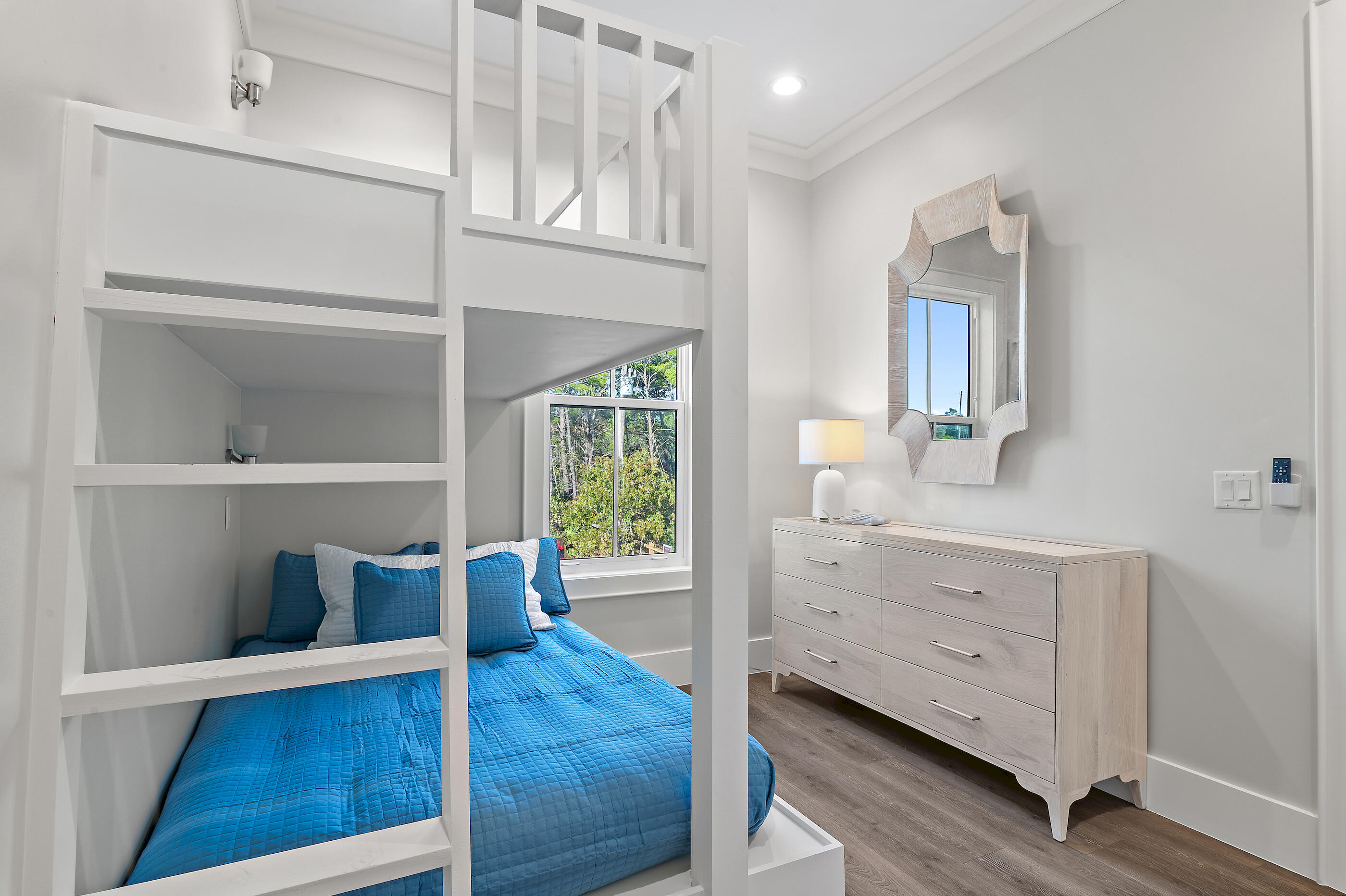 GULFVIEW HEIGHTS - Residential