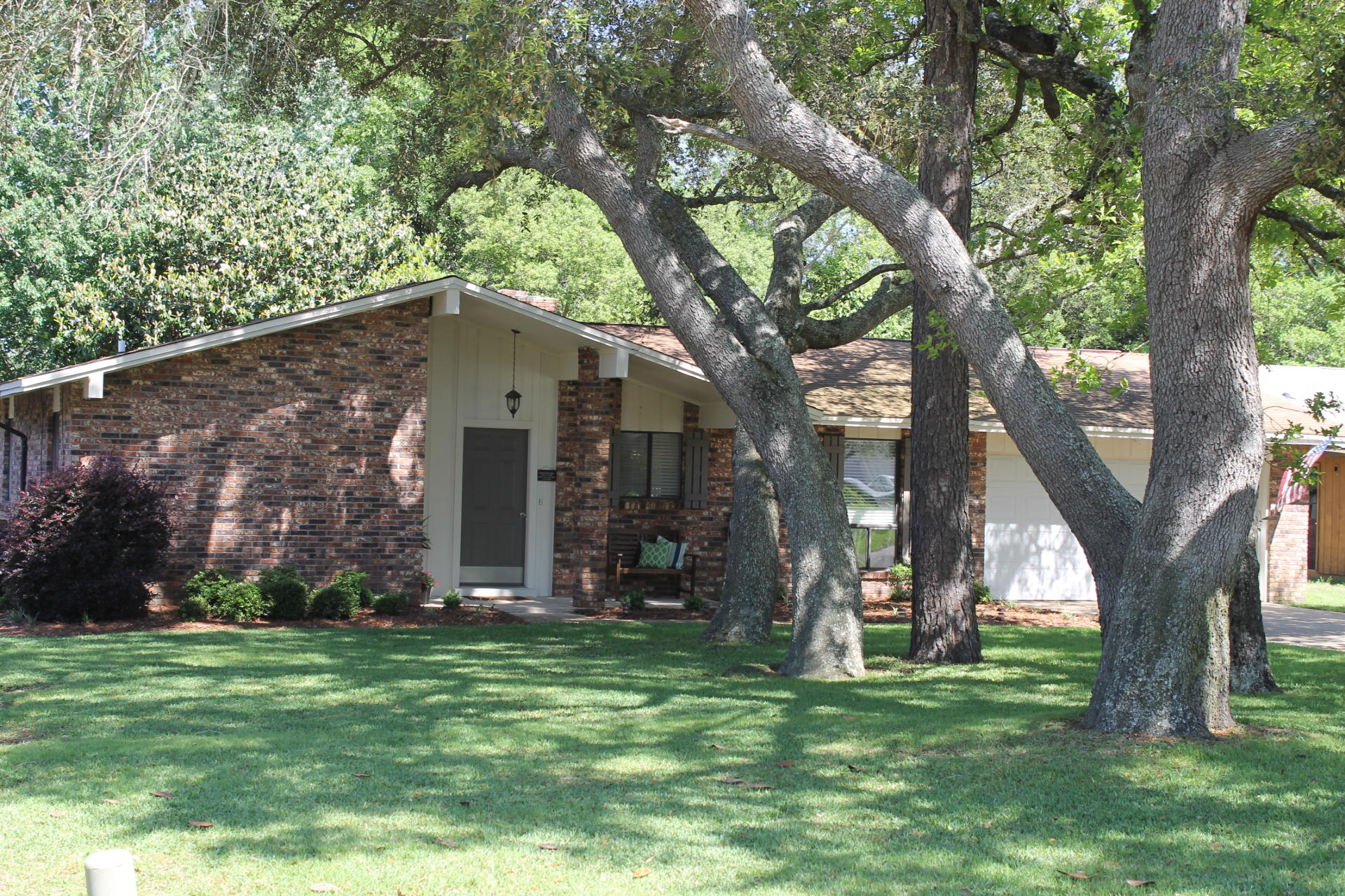 BLUEWATER BAY VILLAGE 1A - Residential