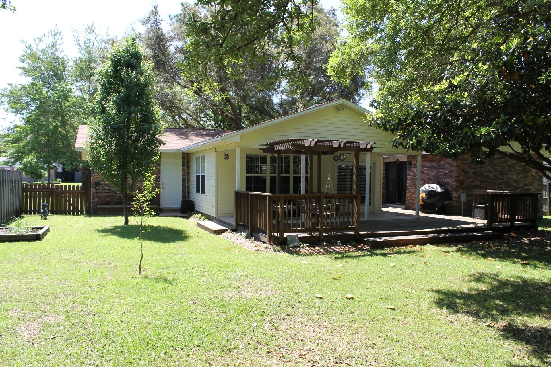 BLUEWATER BAY VILLAGE 1A - Residential