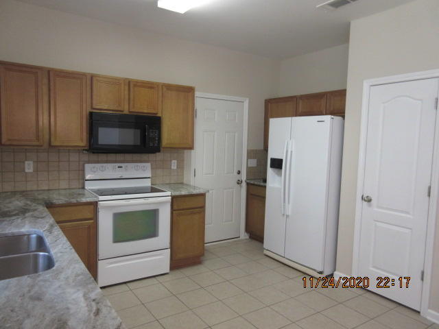 SANDY RIDGE ESTATES - Residential