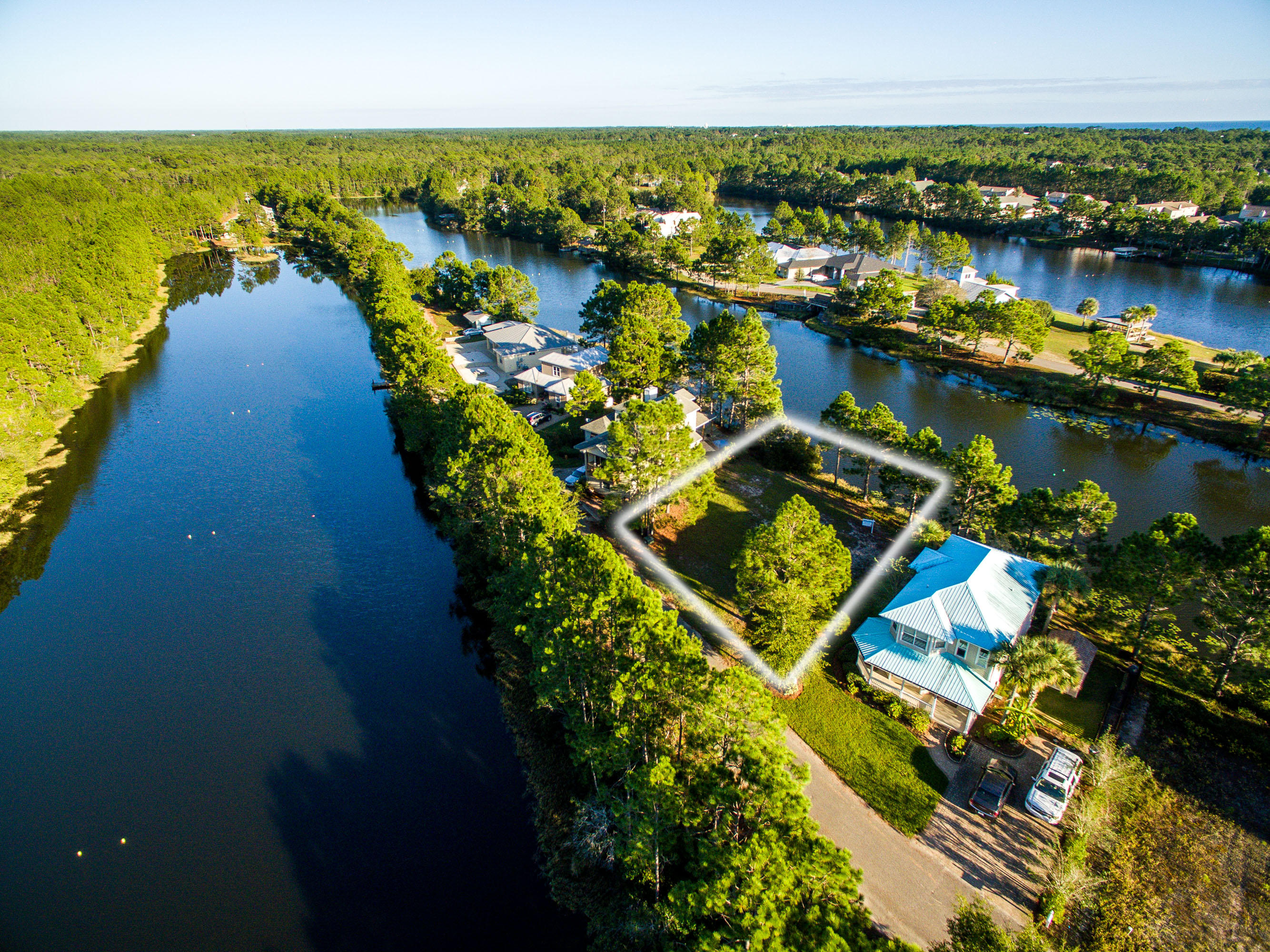 Shortline Lake Estates (Cottages of) - Land