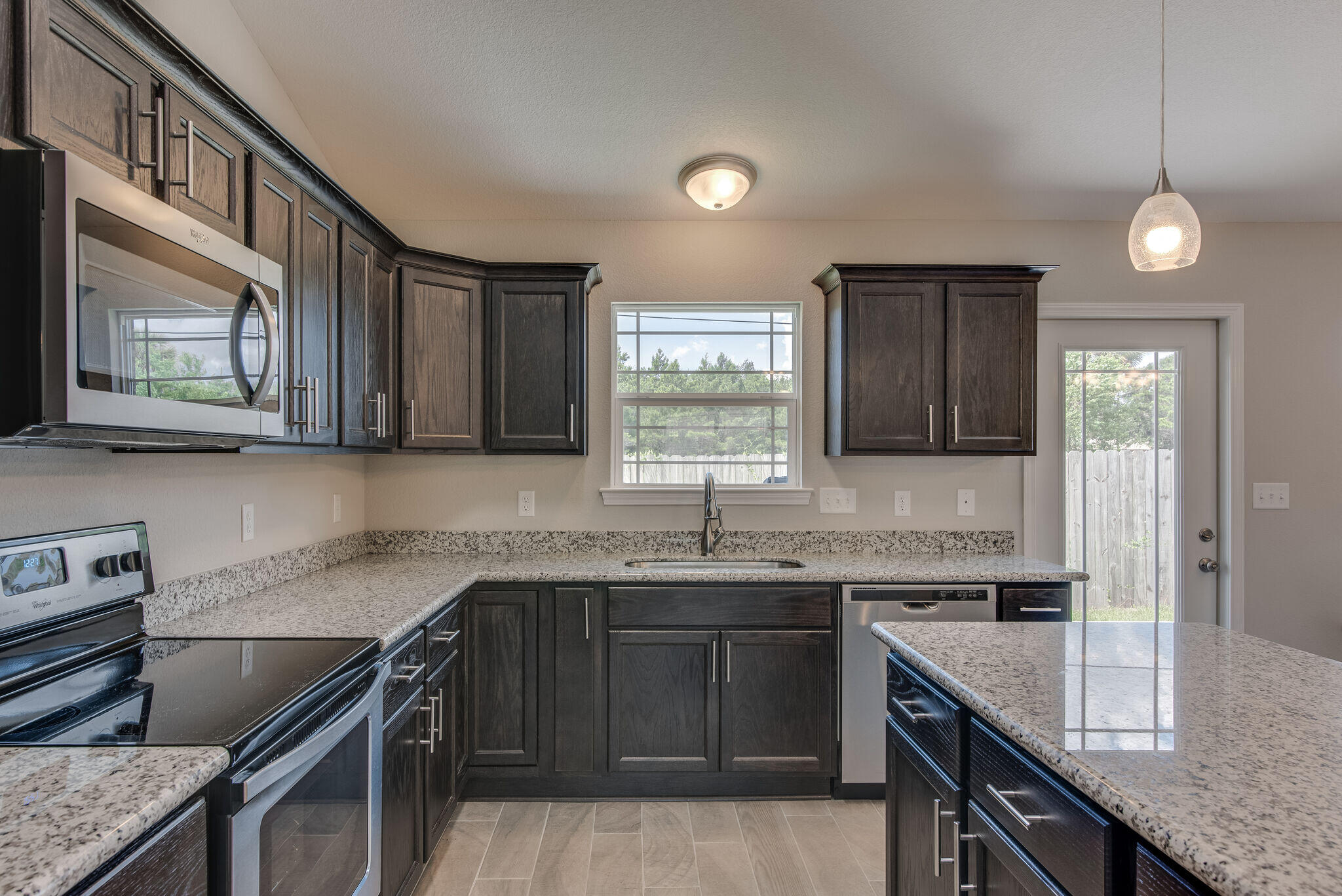 BELLA VISTA - Residential Lease