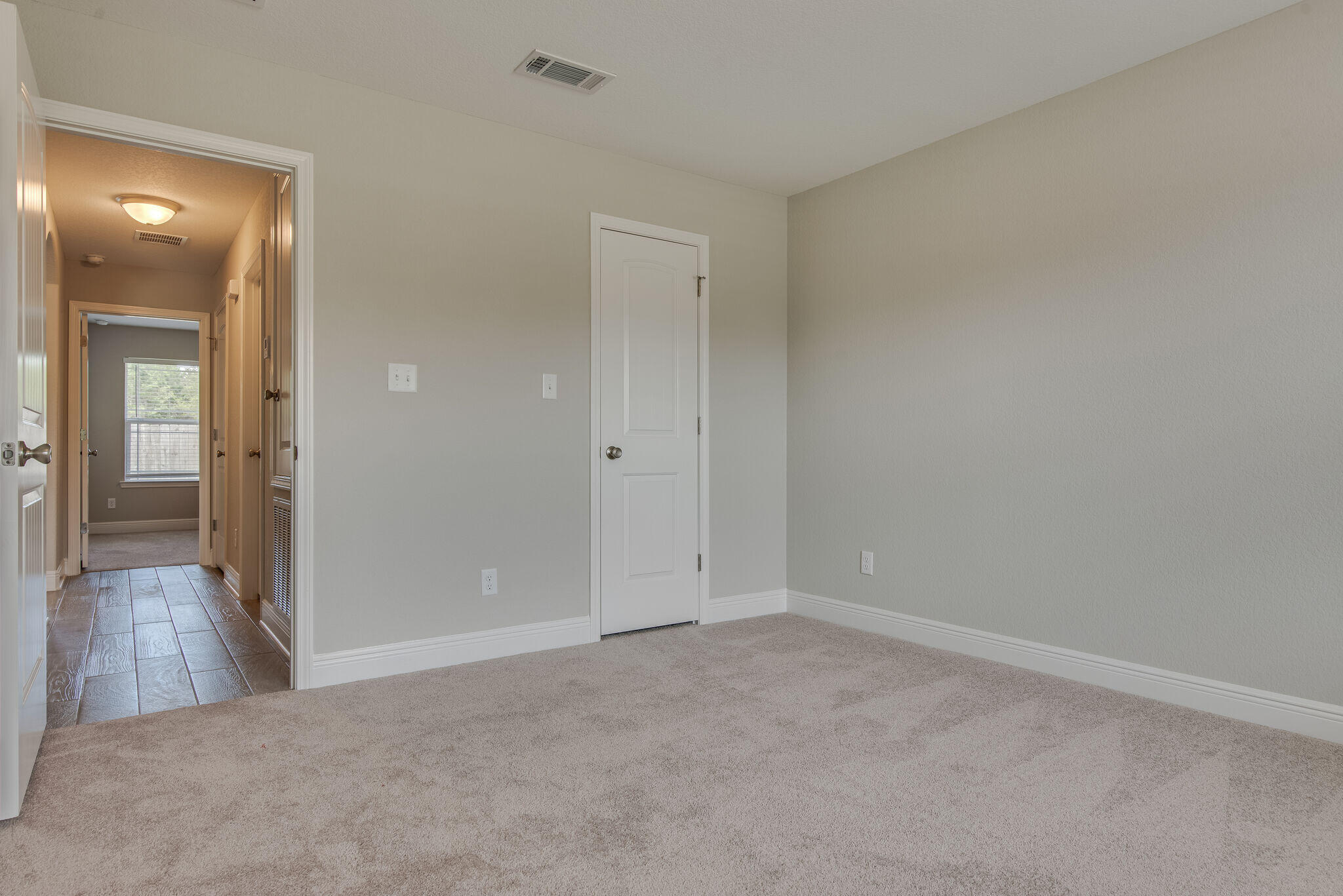 BELLA VISTA - Residential Lease