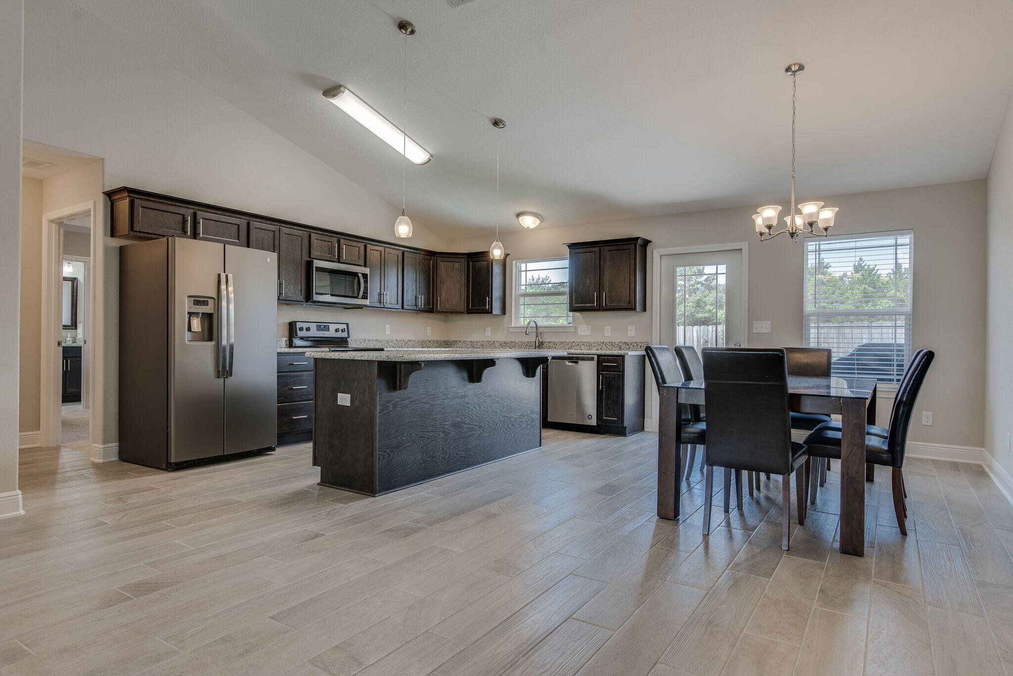 BELLA VISTA - Residential Lease