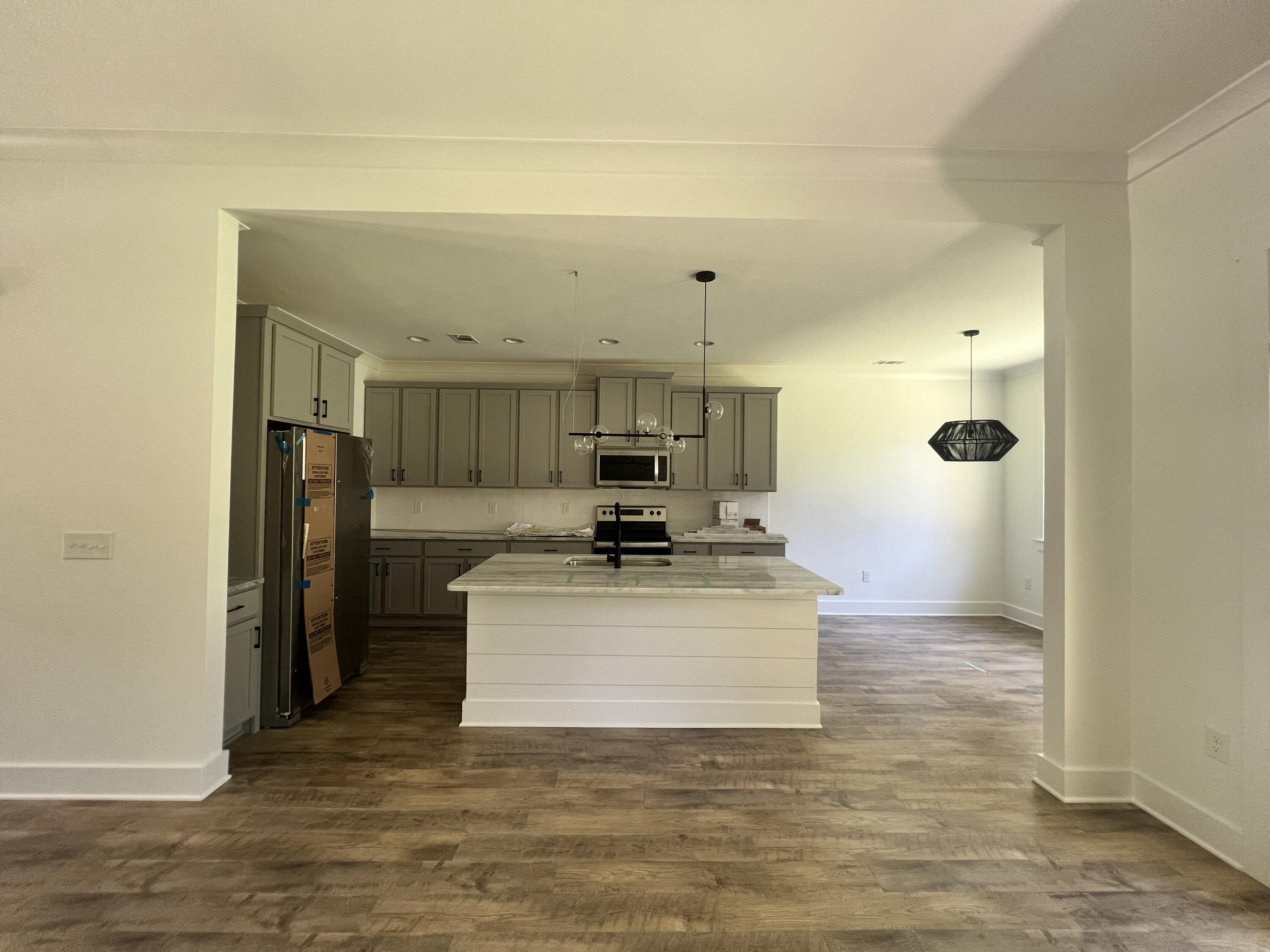 BLUEWATER COMMON (222201.00) - Residential