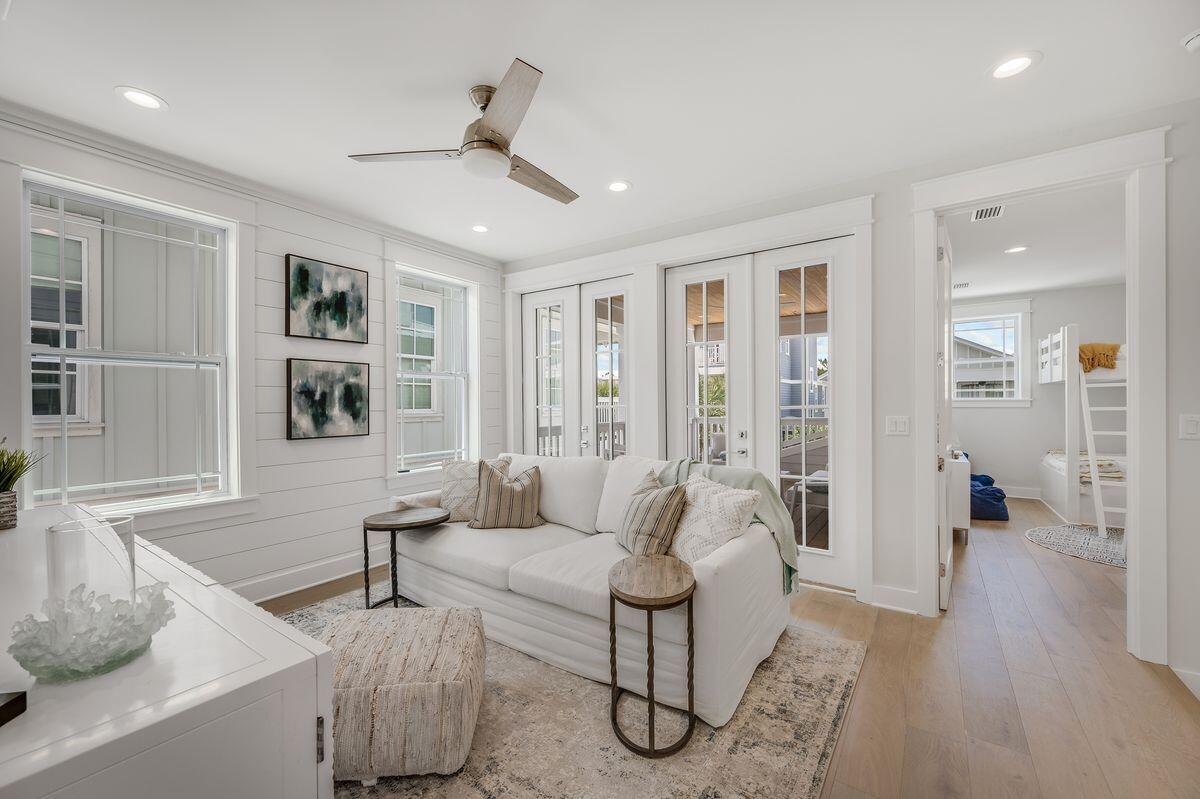 SEACREST BEACH - Residential