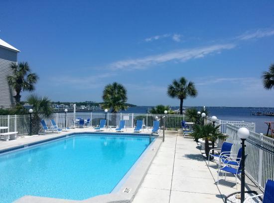 HERMITAGE CONDOMINIUM - Residential