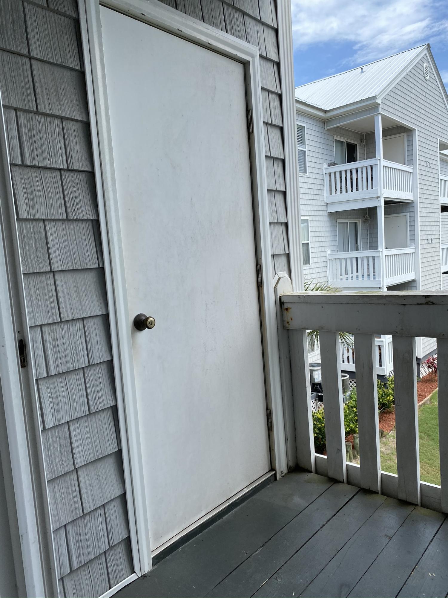 HERMITAGE CONDOMINIUM - Residential