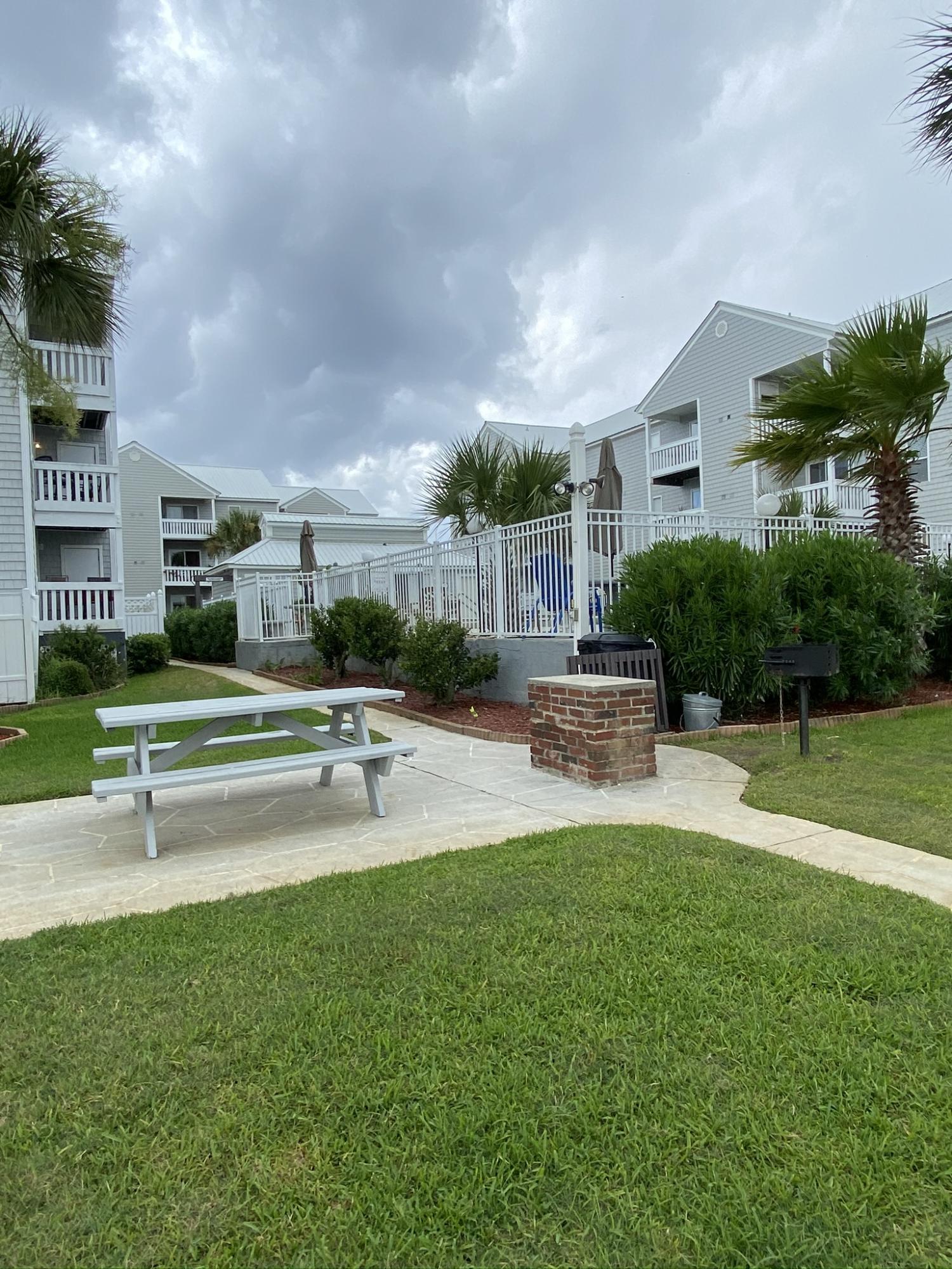 HERMITAGE CONDOMINIUM - Residential