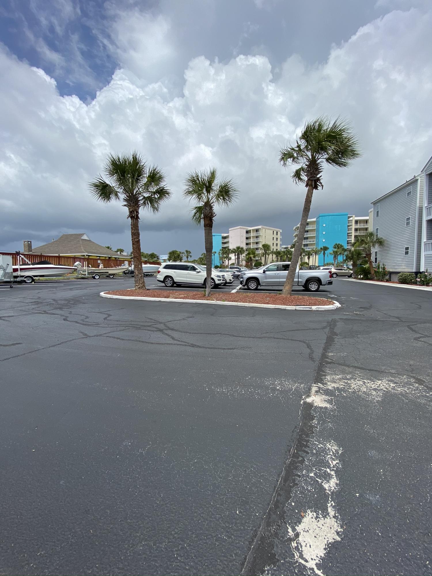 HERMITAGE CONDOMINIUM - Residential