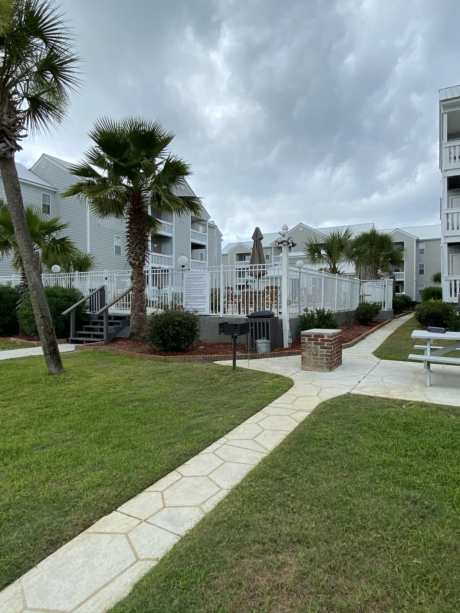 HERMITAGE CONDOMINIUM - Residential