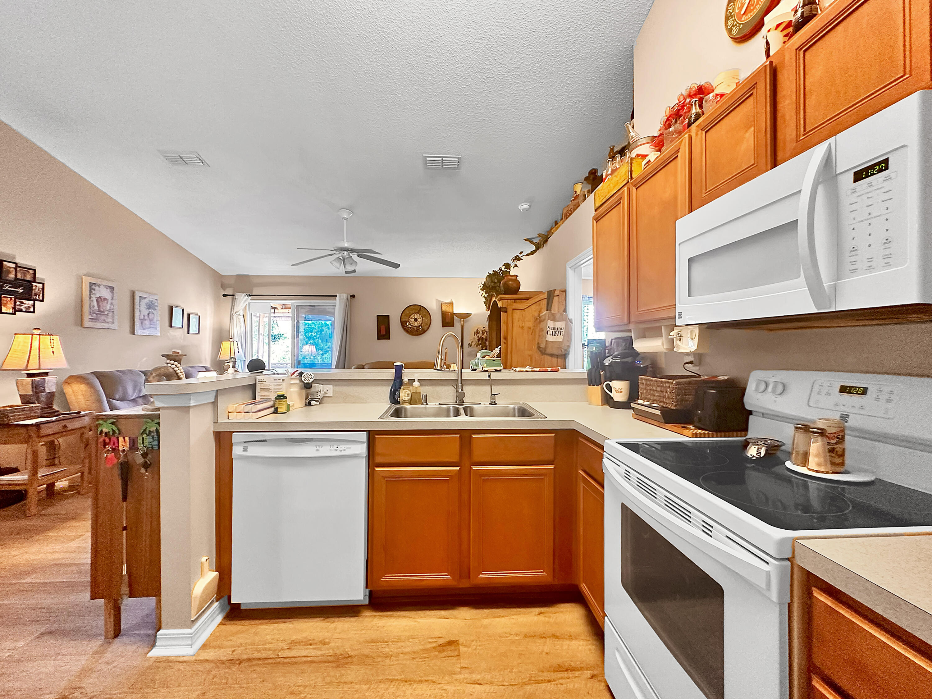 RIDGE CREST PH II - Residential