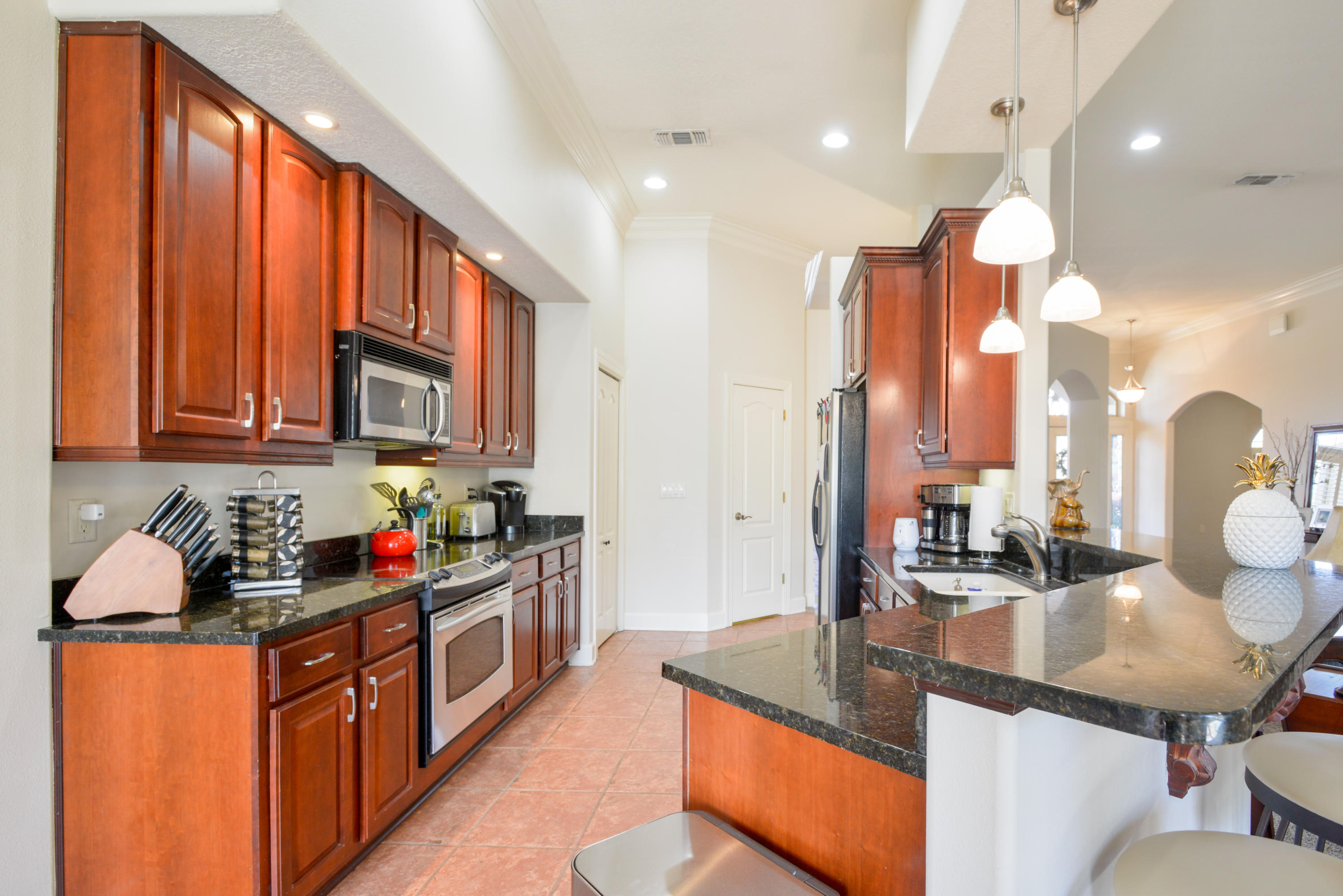 CHARDONNAY ESTATES - Residential