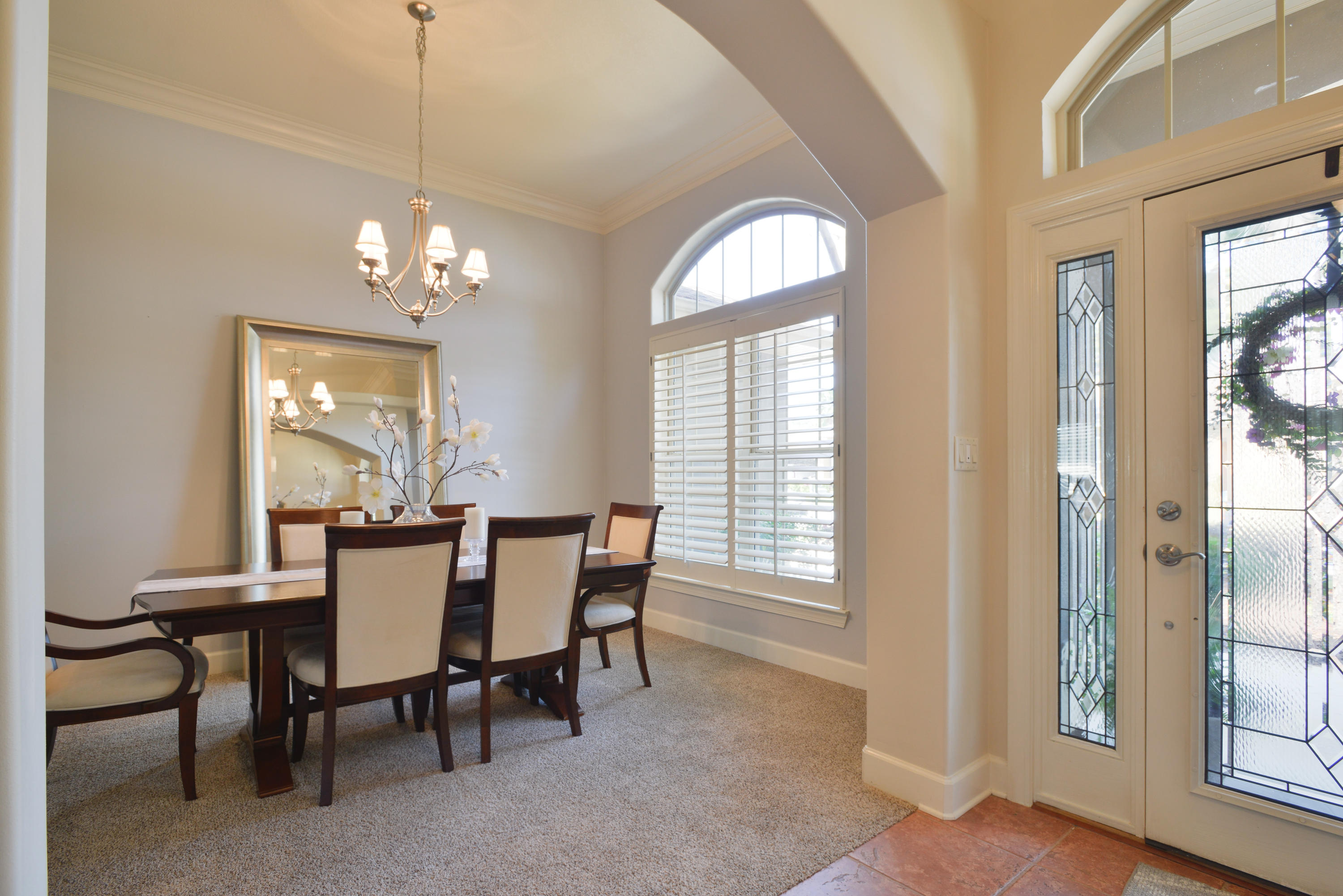 CHARDONNAY ESTATES - Residential