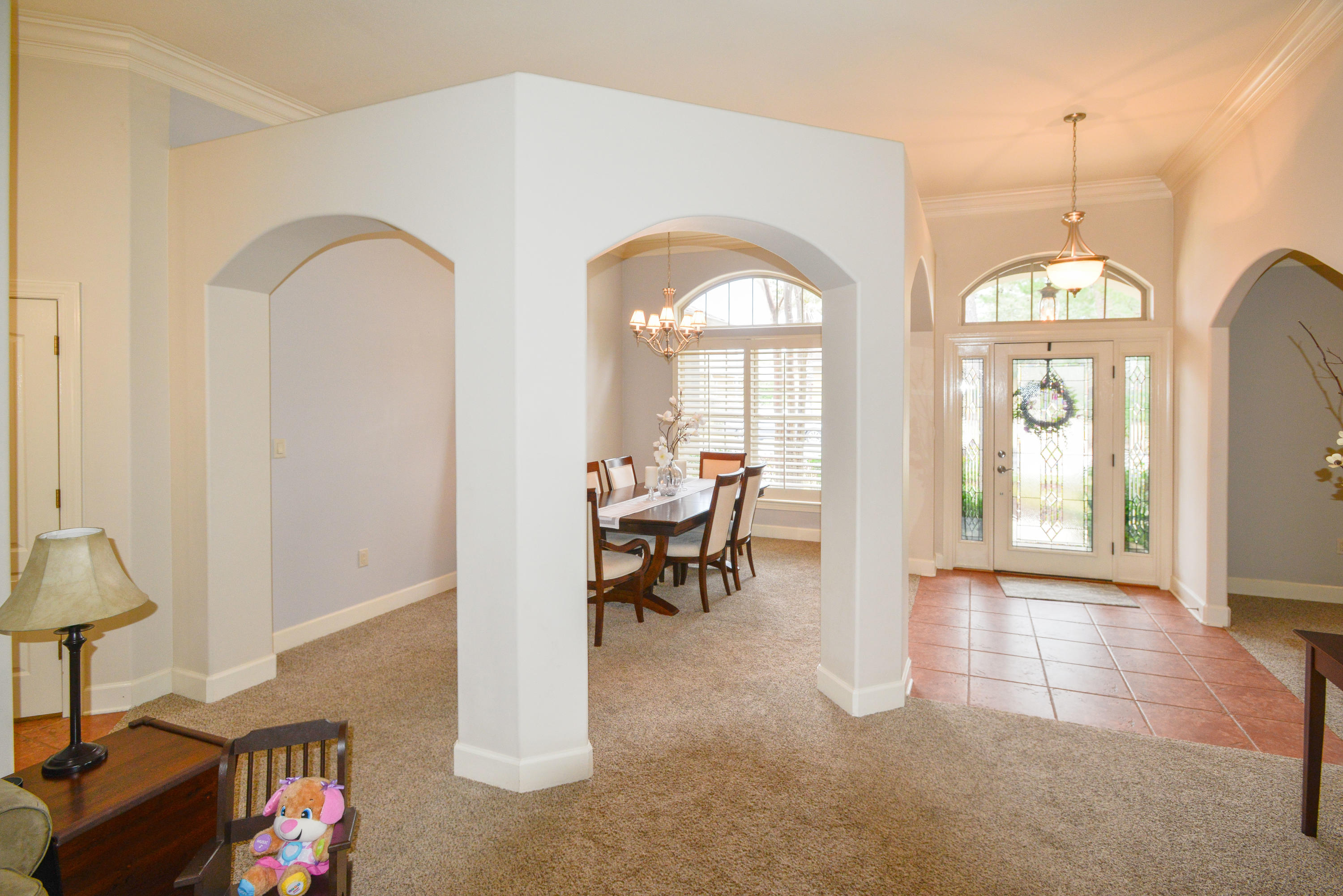 CHARDONNAY ESTATES - Residential