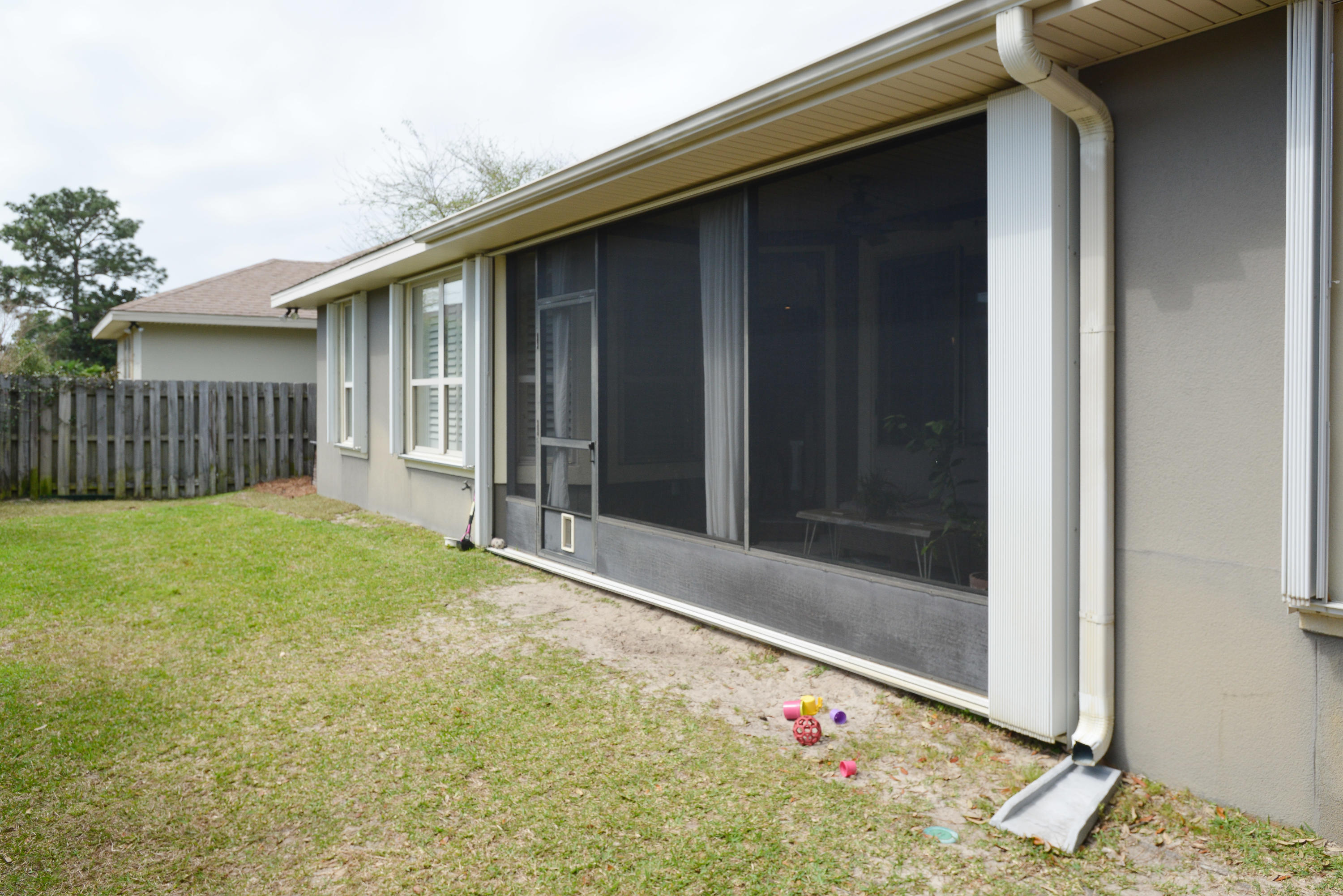 CHARDONNAY ESTATES - Residential