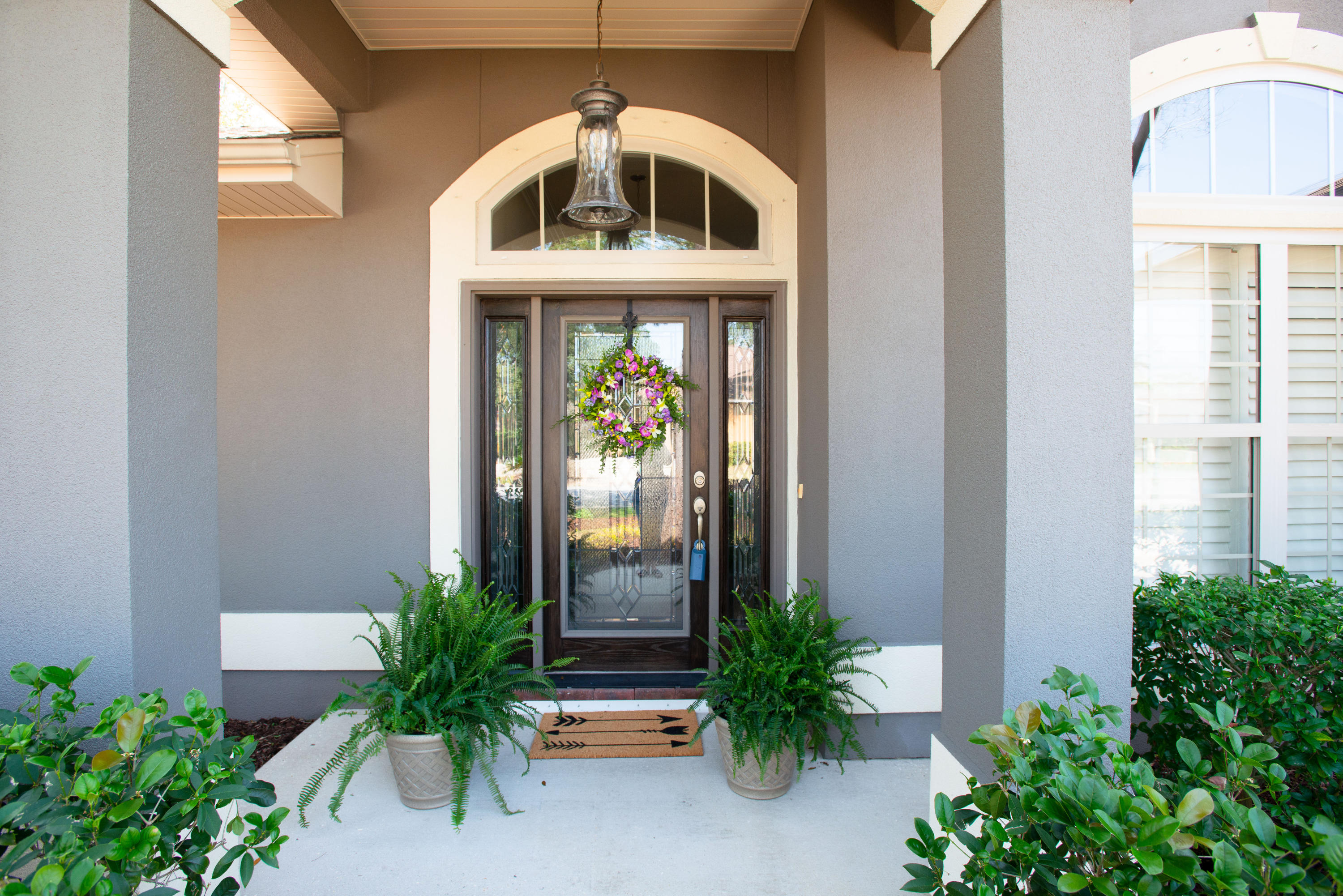 CHARDONNAY ESTATES - Residential