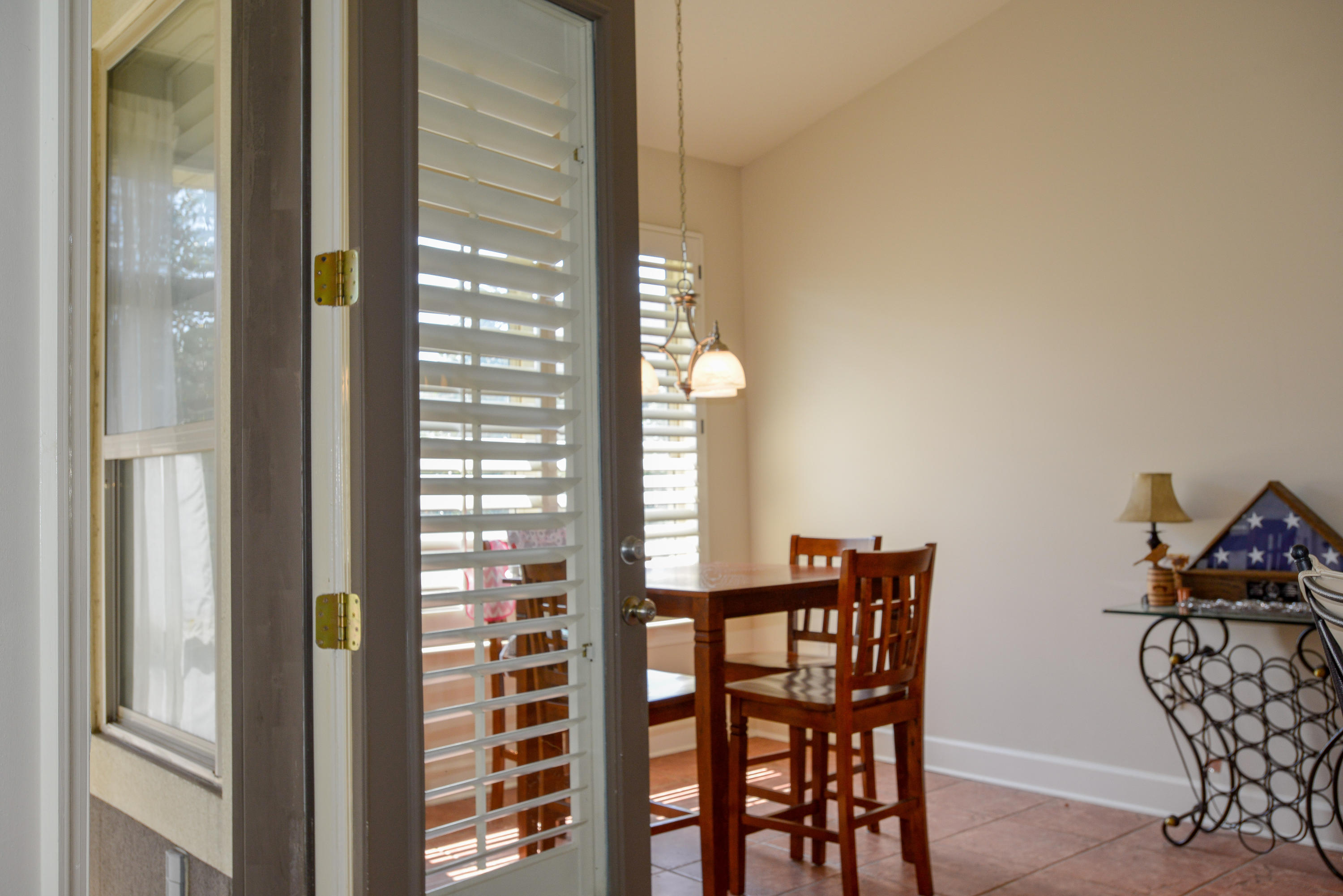 CHARDONNAY ESTATES - Residential