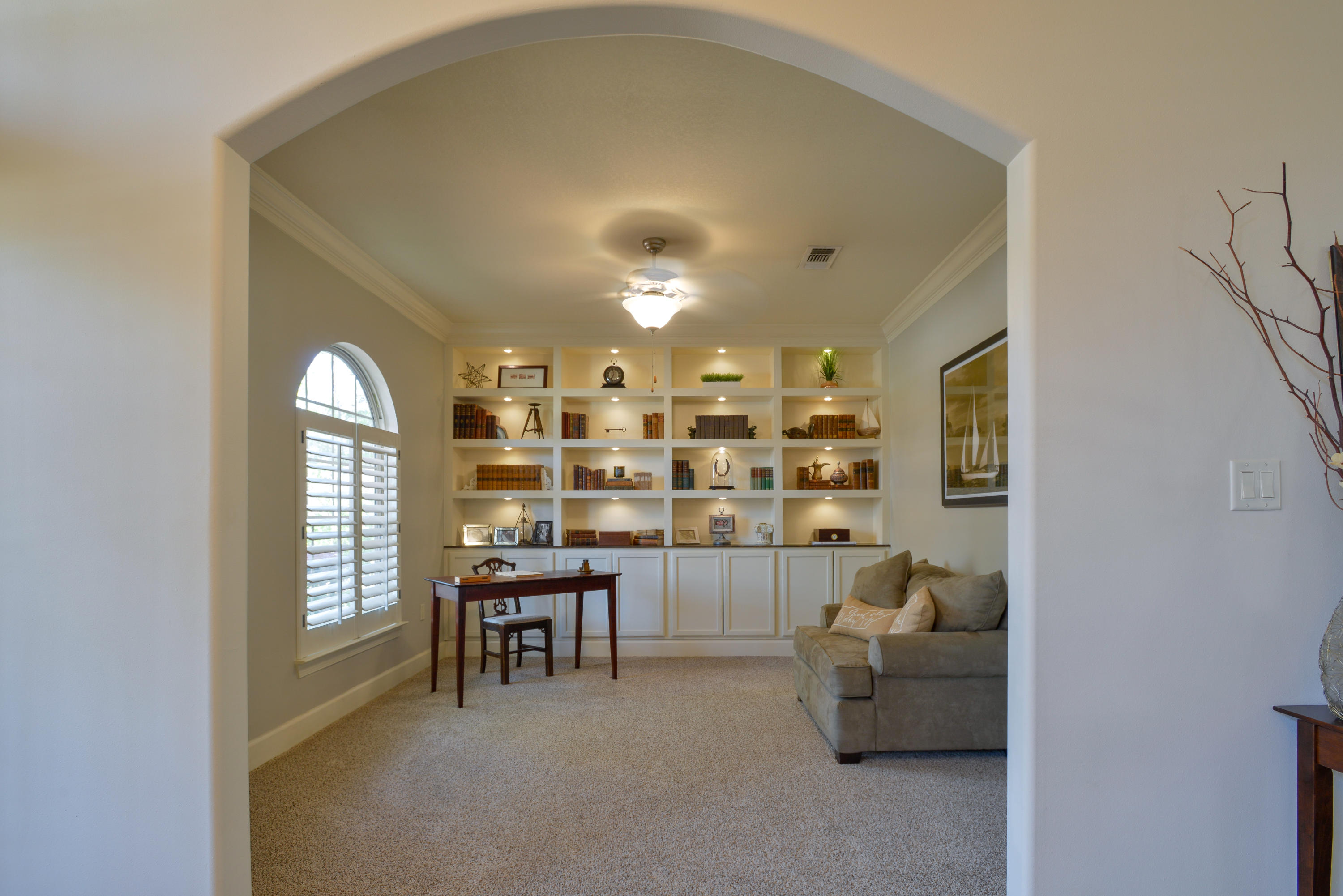 CHARDONNAY ESTATES - Residential