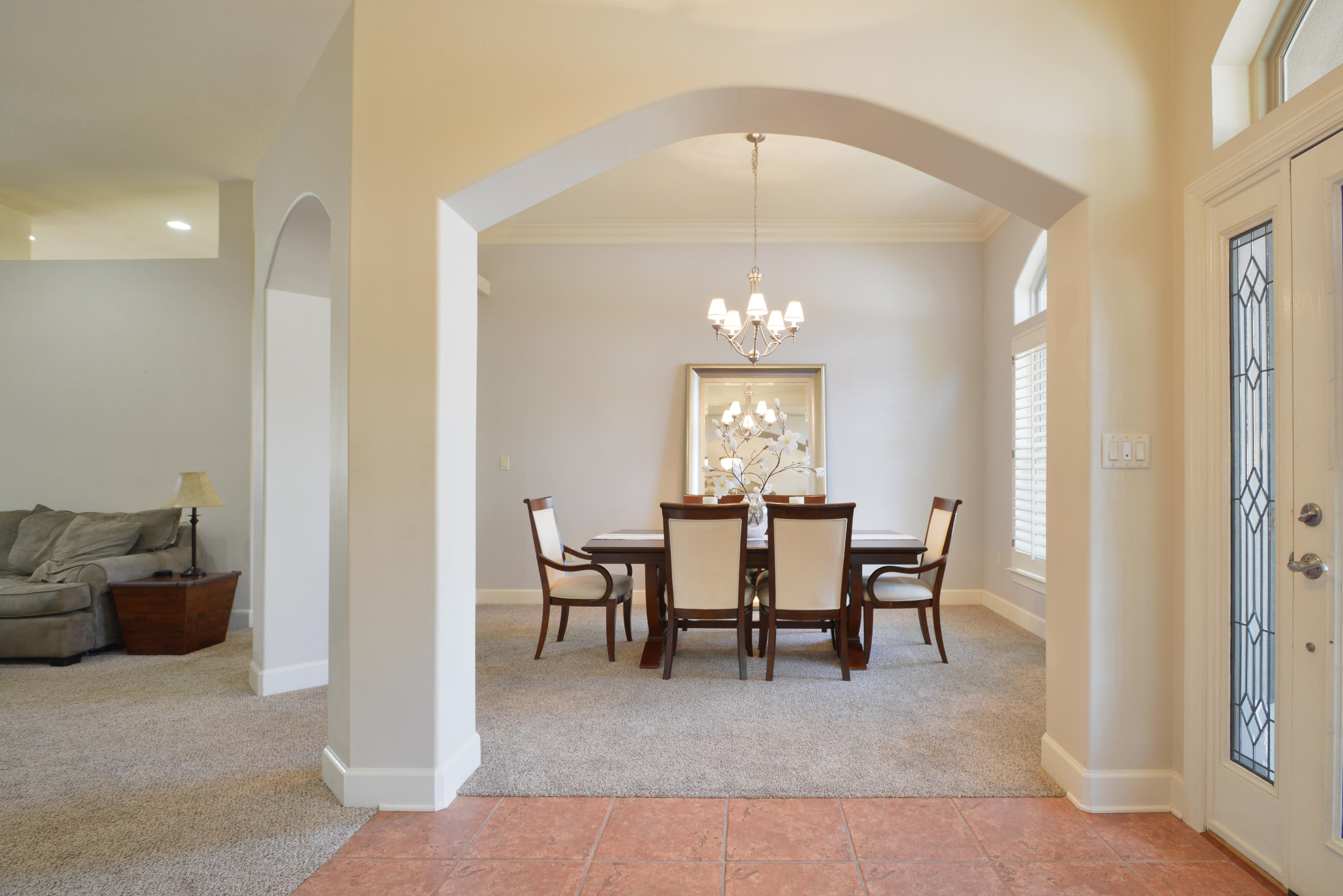 CHARDONNAY ESTATES - Residential