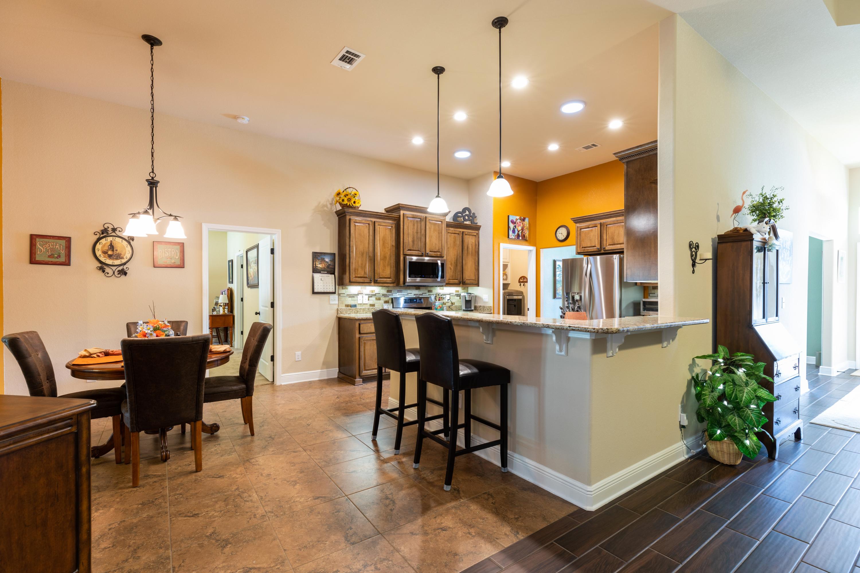 HOMEWOOD EST - Residential