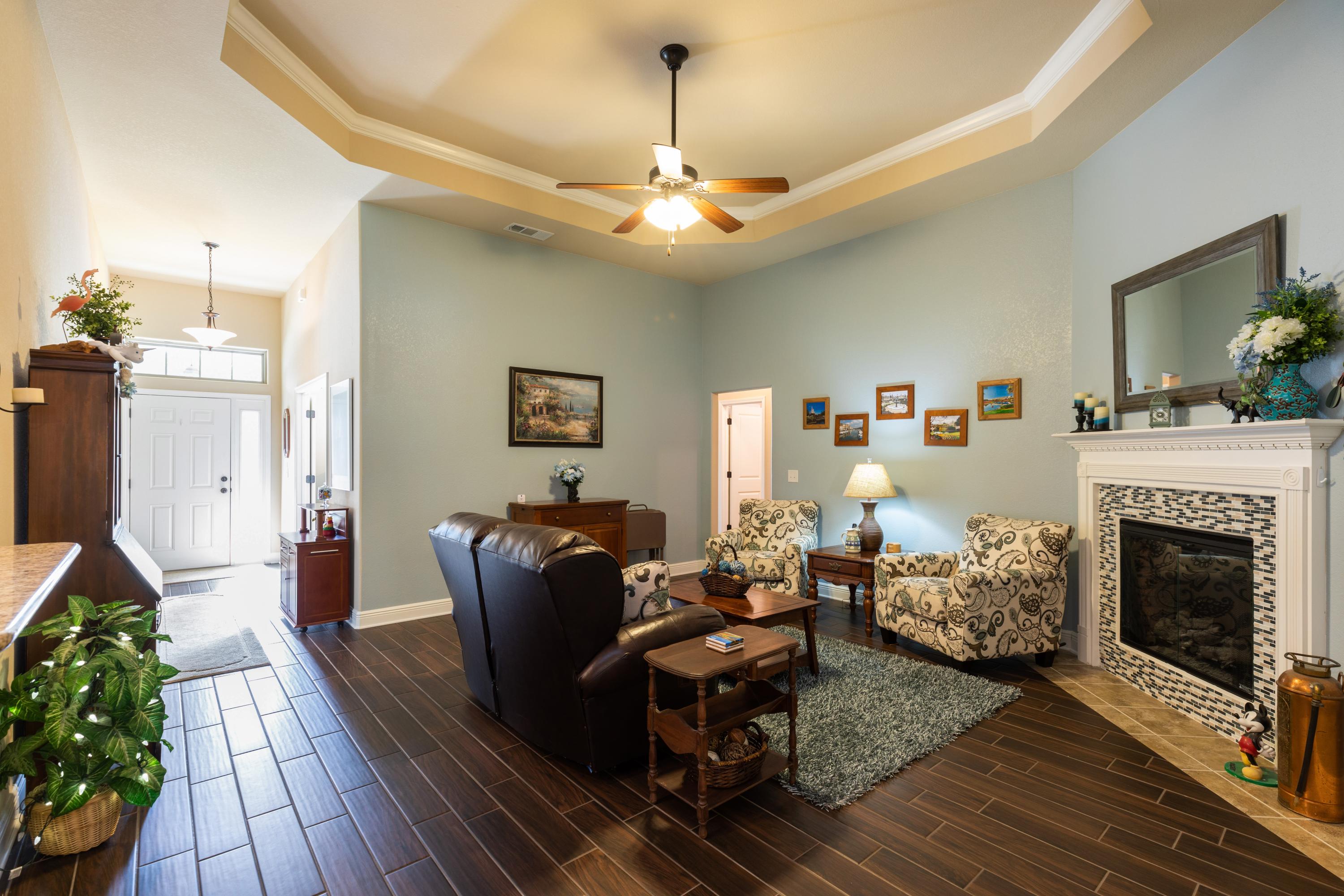 HOMEWOOD EST - Residential