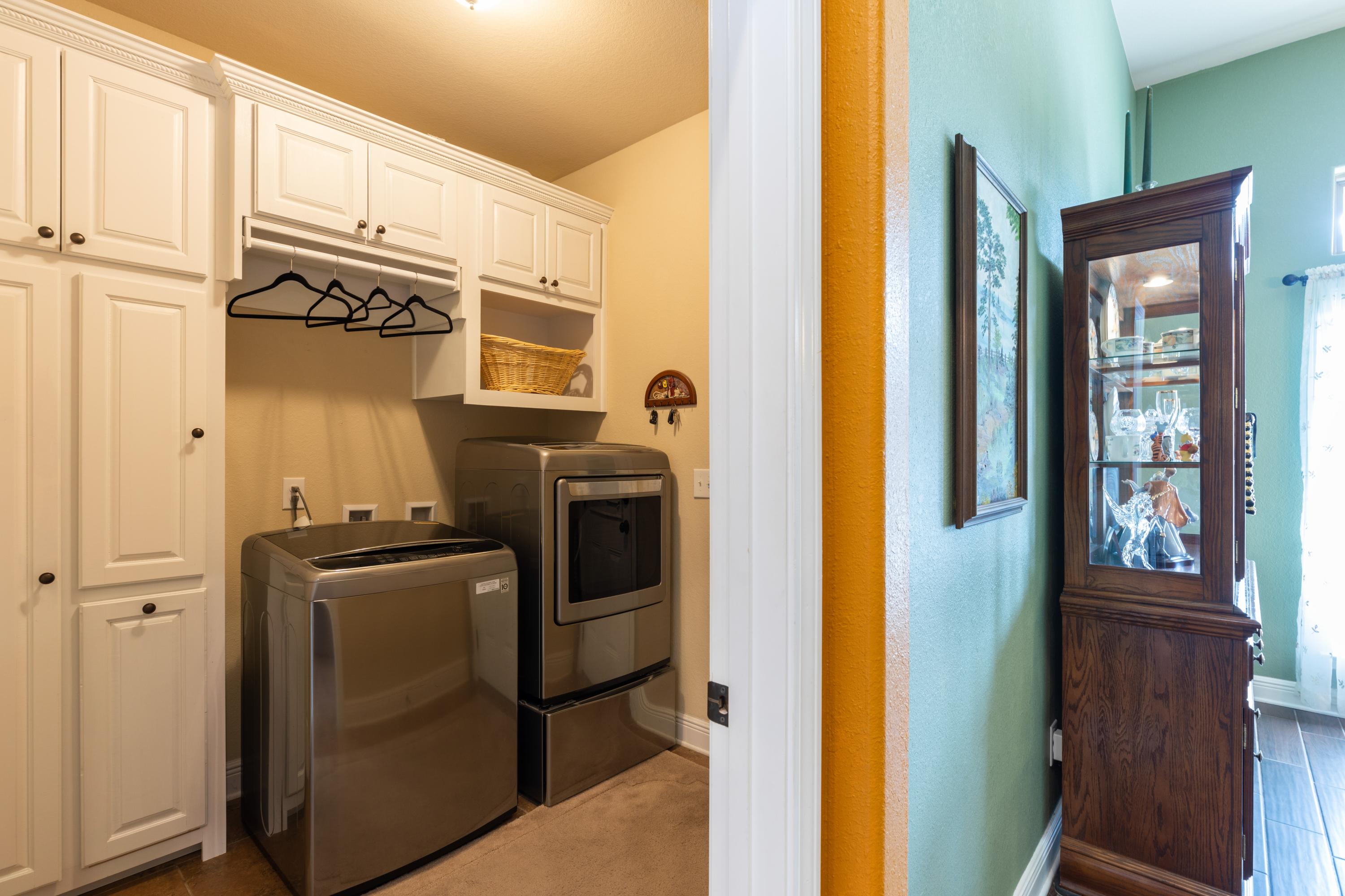 HOMEWOOD EST - Residential