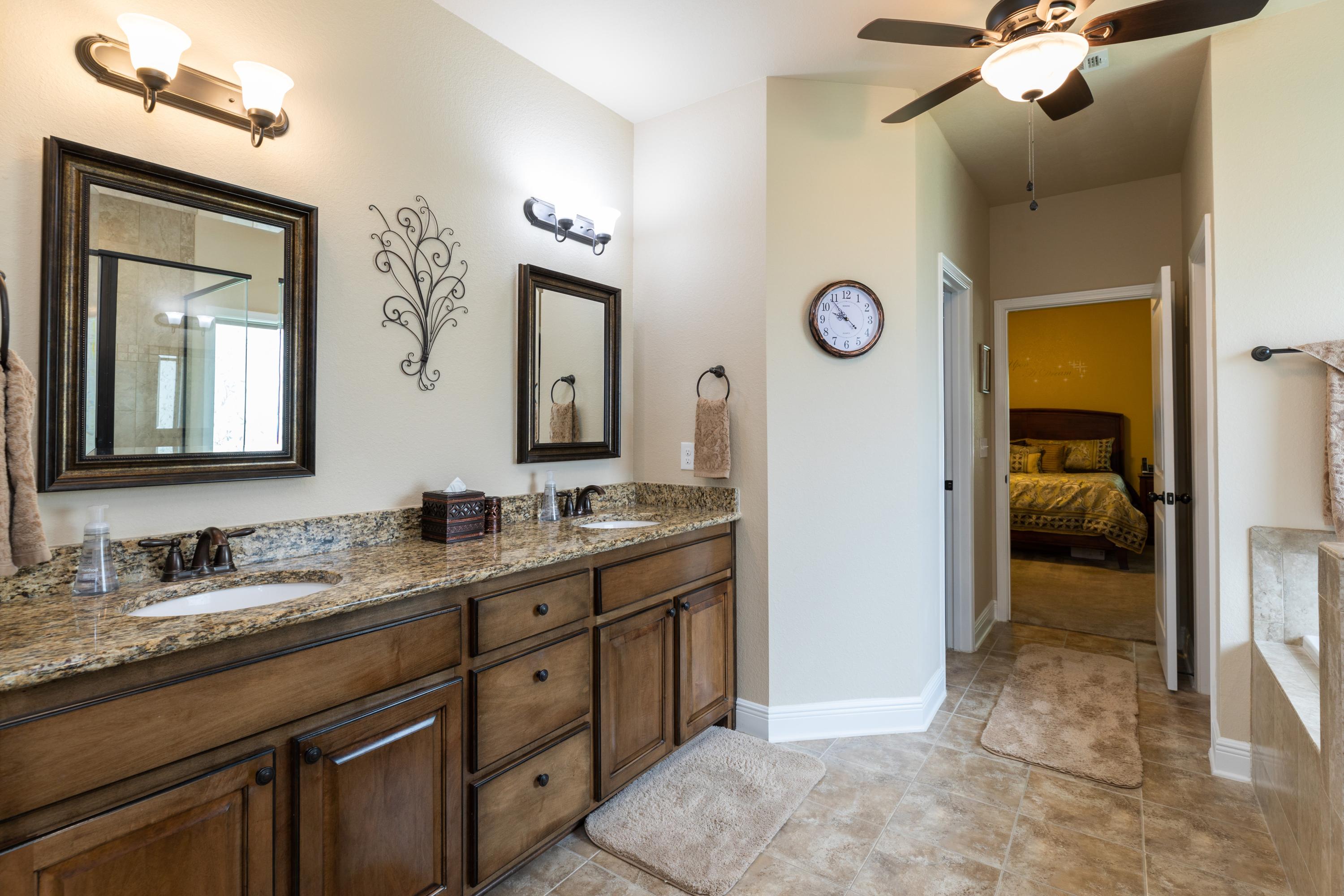 HOMEWOOD EST - Residential