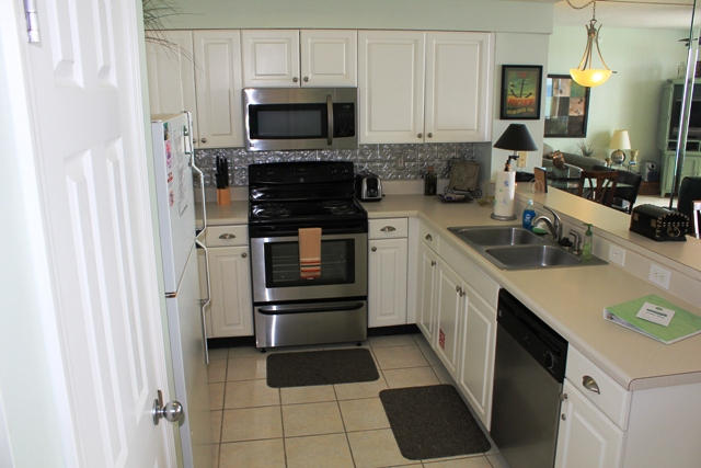 MAJESTIC SUN CONDOMINIUM - Residential