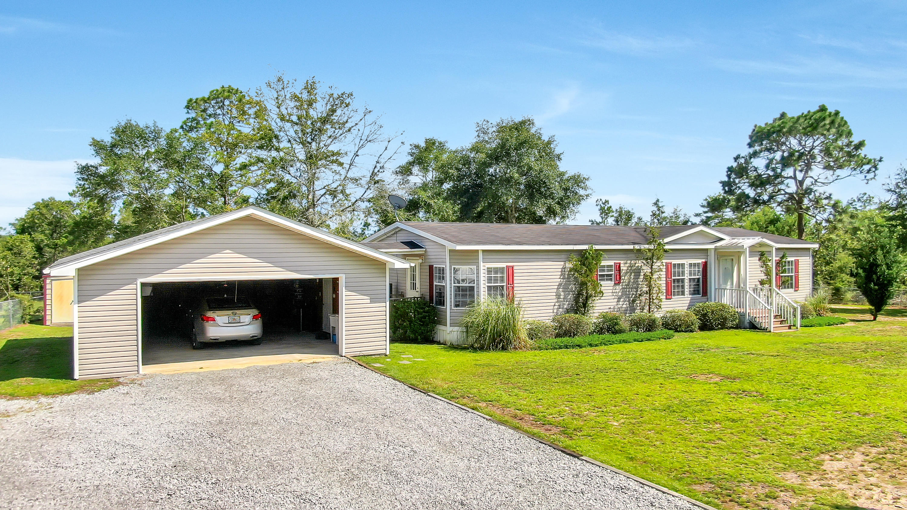 JUNIPER LAKE ESTATES - Residential