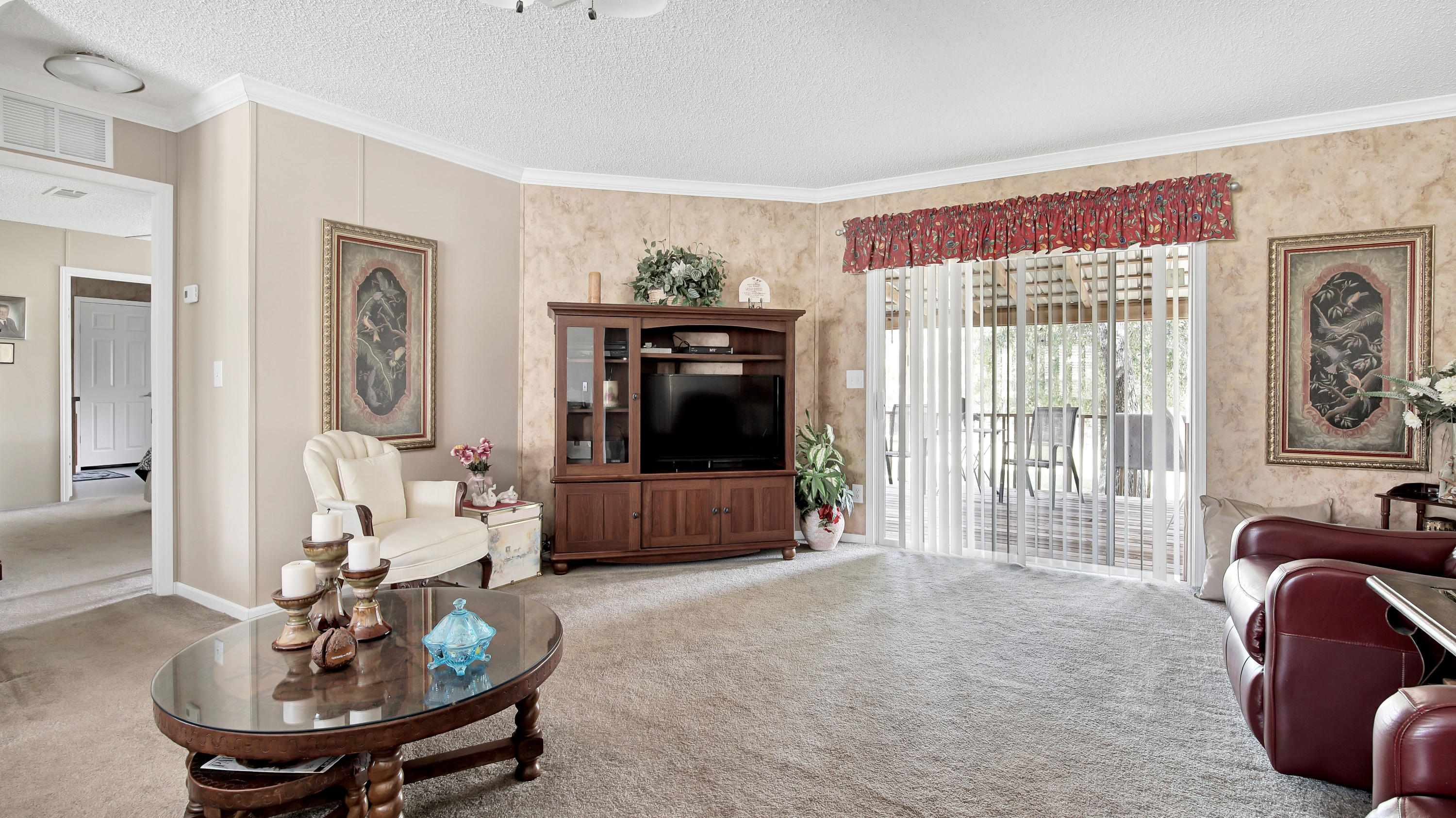 JUNIPER LAKE ESTATES - Residential