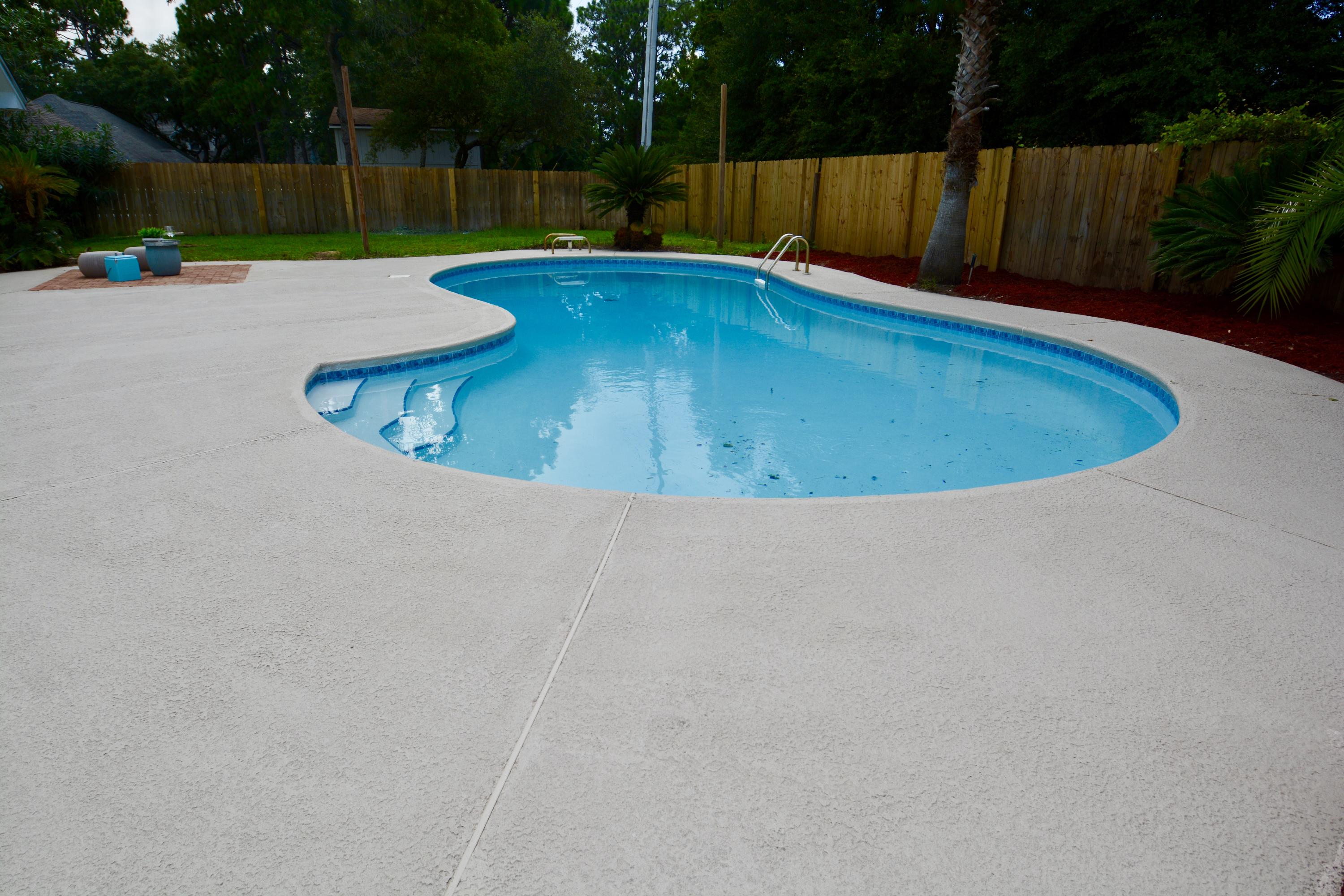 RAINTREE ESTATES #2 - Residential