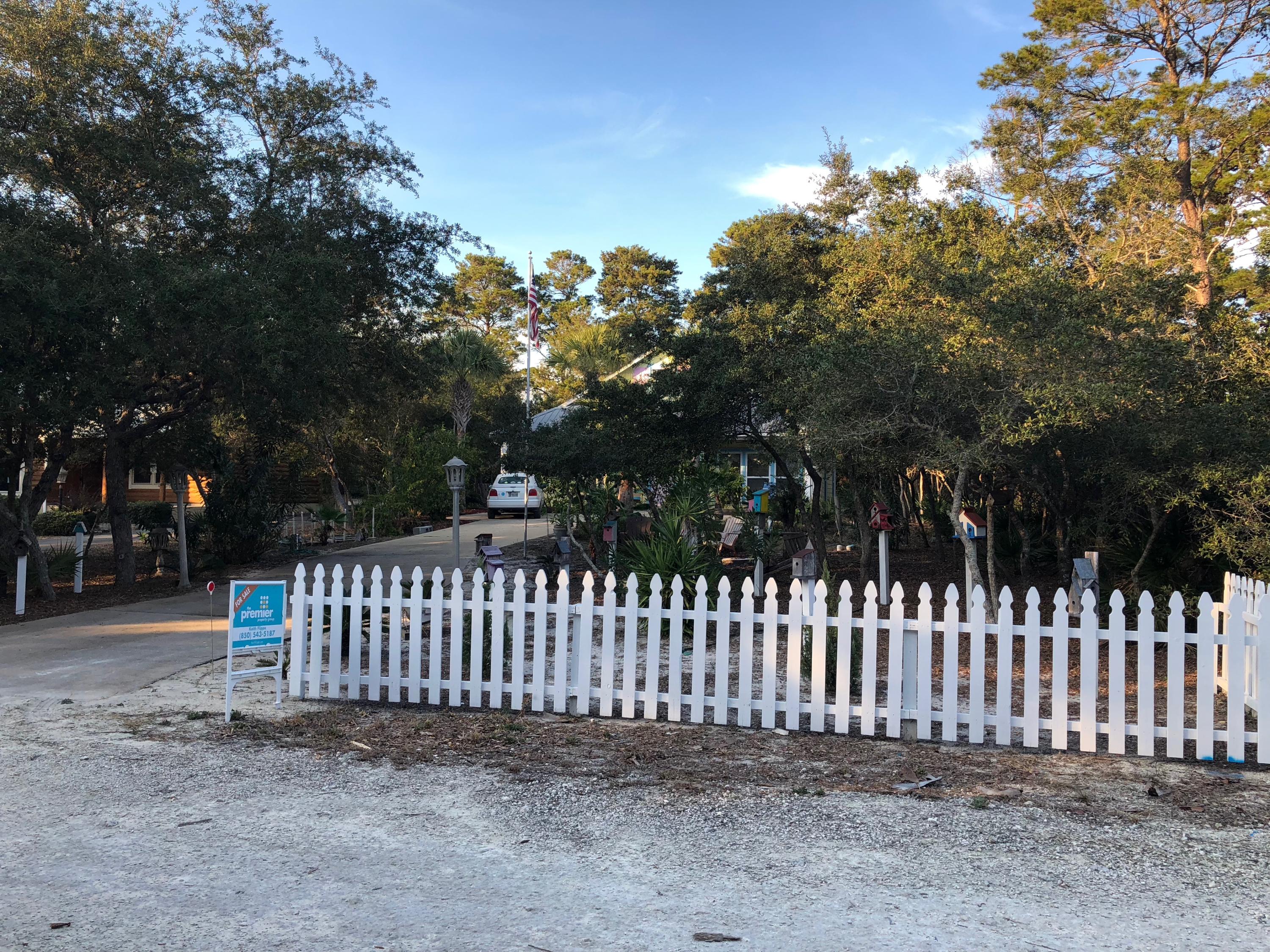 NO RECORDED SUBDIVISION - Residential